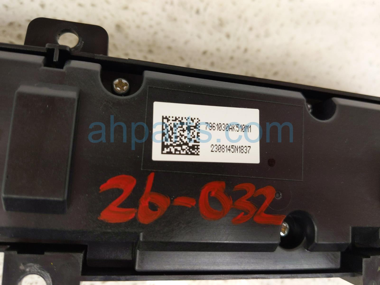 2024 Honda Accord Temperature Climate Heater/ac Control(on Dash) 79610 30A K51ZB Replacement 2024 Honda Accord Temperature Climate Heater/ac Control(on Dash) 79610 30A K51ZB Replacement thumbnail