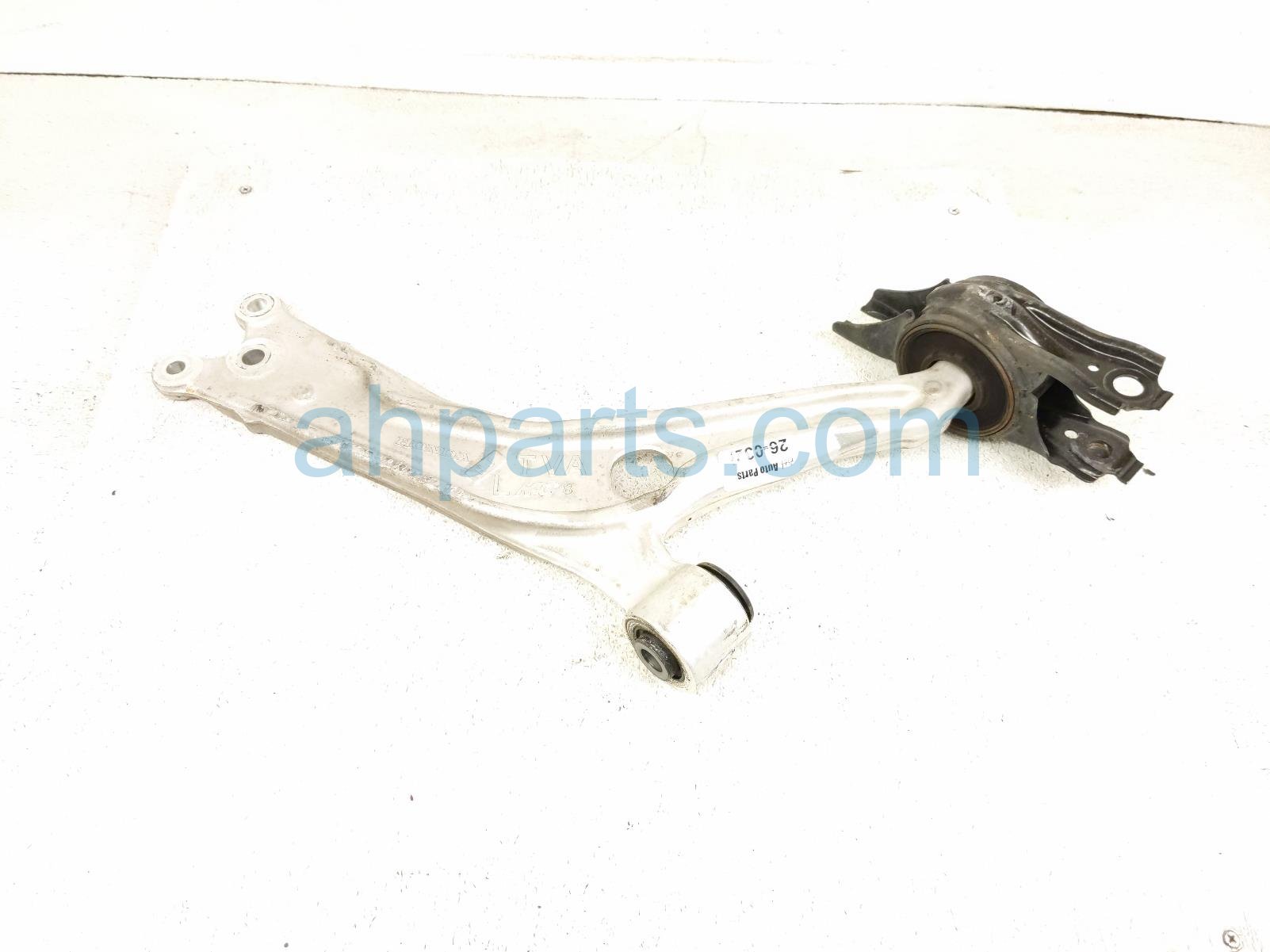 Honda FR/LH LOWER CONTROL ARM