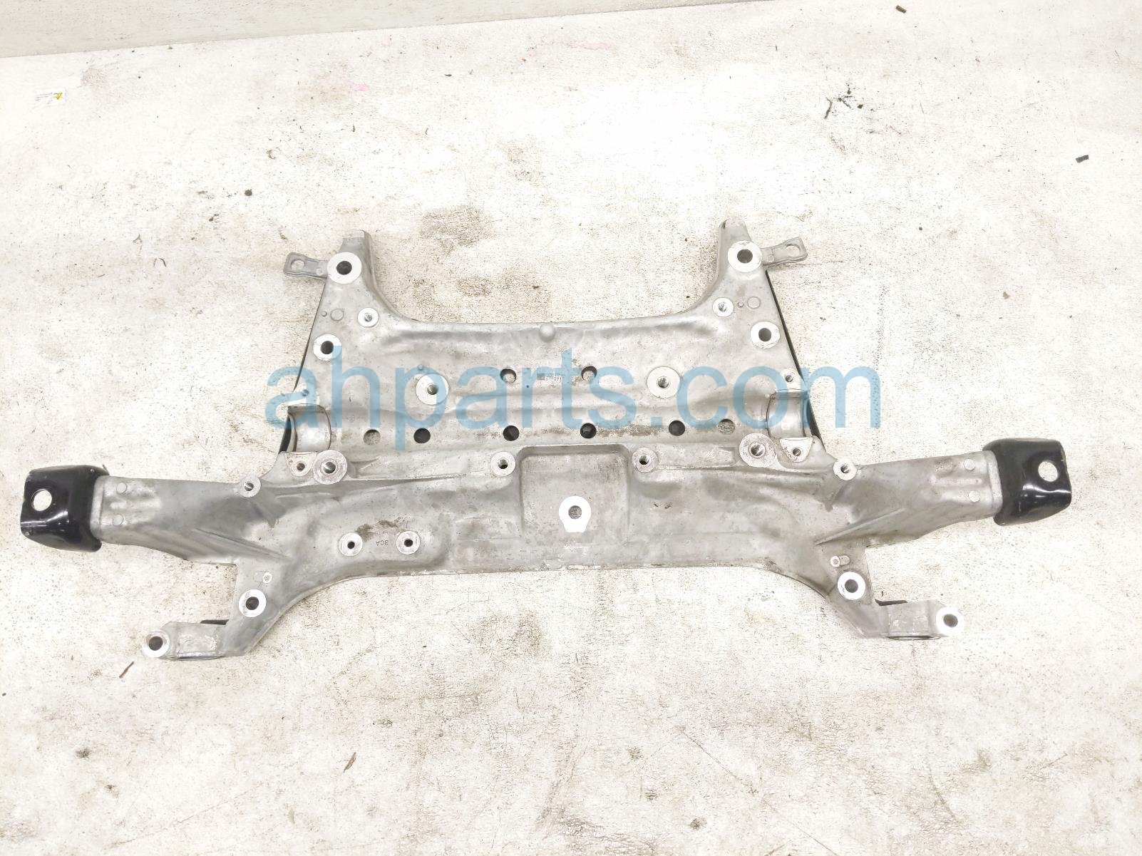 $400 Honda FRONT ENGINE SUB FRAME / CRADLE