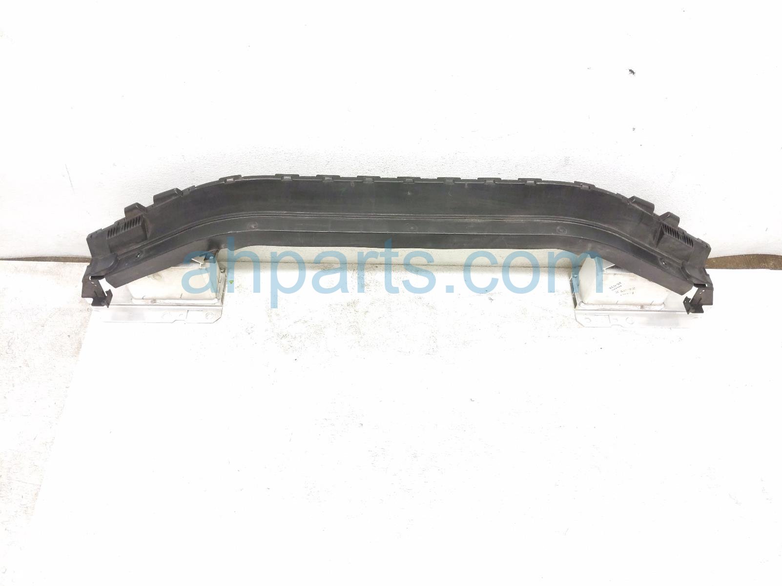Honda FRONT BUMPER REINFORCEMENT BAR
