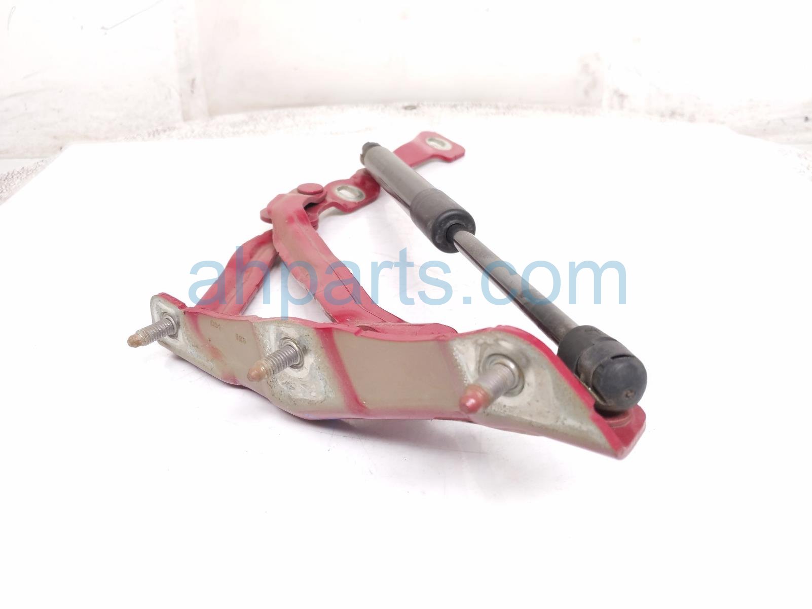 2019 Tesla Tesla 3 Rear Passenger Trunk Hinge W/strut Red 1092821 00 E Replacement 2019 Tesla Tesla 3 Rear Passenger Trunk Hinge W/strut Red 1092821 00 E Replacement thumbnail