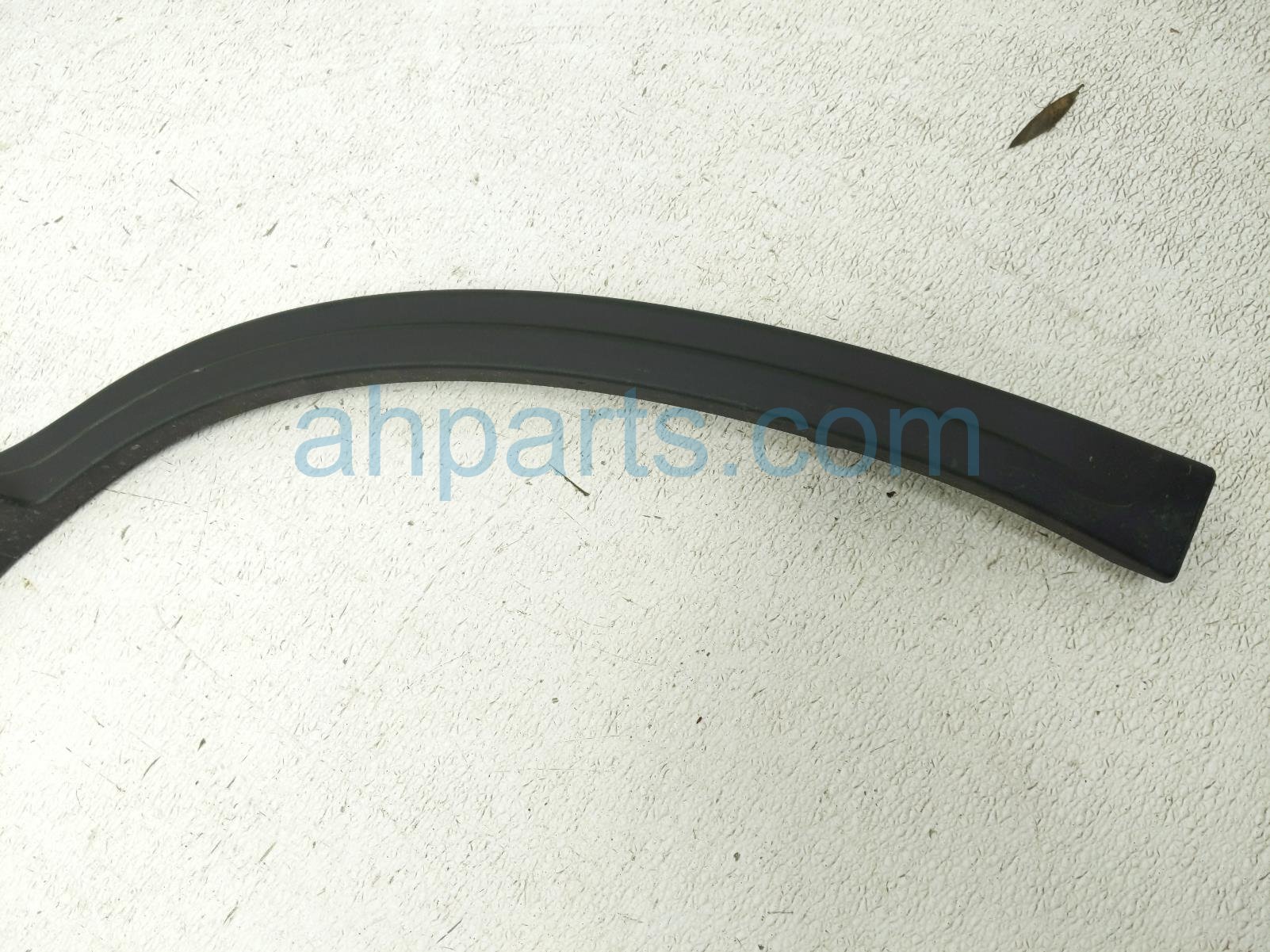 2025 Honda Pilot Rear Passenger Wheel Arch / Fender Flare Blk 74410 T90 A00 Replacement 2025 Honda Pilot Rear Passenger Wheel Arch / Fender Flare Blk 74410 T90 A00 Replacement thumbnail