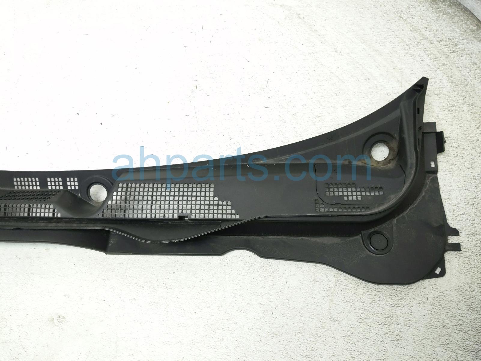 2025 Honda Pilot Cover Windshield Cowl Vent Panel 74200 T90 A01 Replacement 2025 Honda Pilot Cover Windshield Cowl Vent Panel 74200 T90 A01 Replacement thumbnail