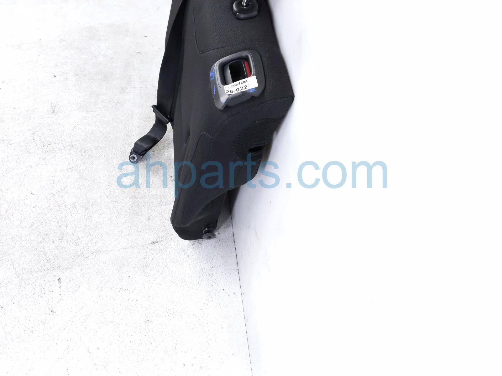 2018 Jeep Renegade (2nd Row) Rear Driver Seat Back Cushion Blk Cloth 6SF92LXHAA Replacement 2018 Jeep Renegade (2nd Row) Rear Driver Seat Back Cushion Blk Cloth 6SF92LXHAA Replacement thumbnail