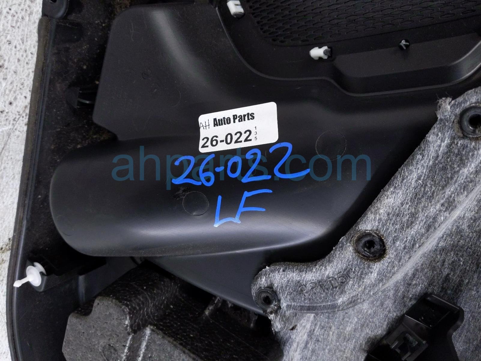 2018 Jeep Renegade Trim / Liner Front Driver Interior Door Panel Black 6NP97LXHAA Replacement 2018 Jeep Renegade Trim / Liner Front Driver Interior Door Panel Black 6NP97LXHAA Replacement thumbnail