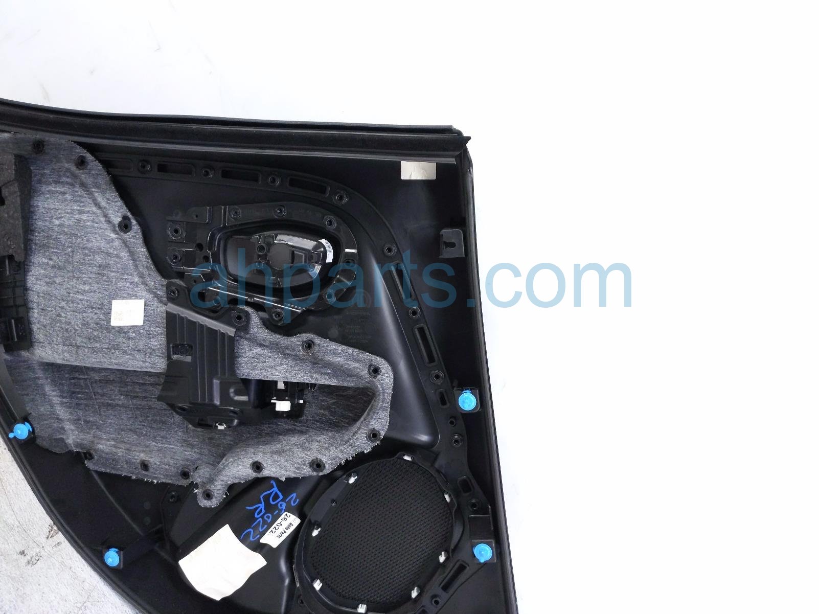 2018 Jeep Renegade Trim / Liner Rear Passenger Interior Door Panel Black 6MT63LXHAA Replacement 2018 Jeep Renegade Trim / Liner Rear Passenger Interior Door Panel Black 6MT63LXHAA Replacement thumbnail