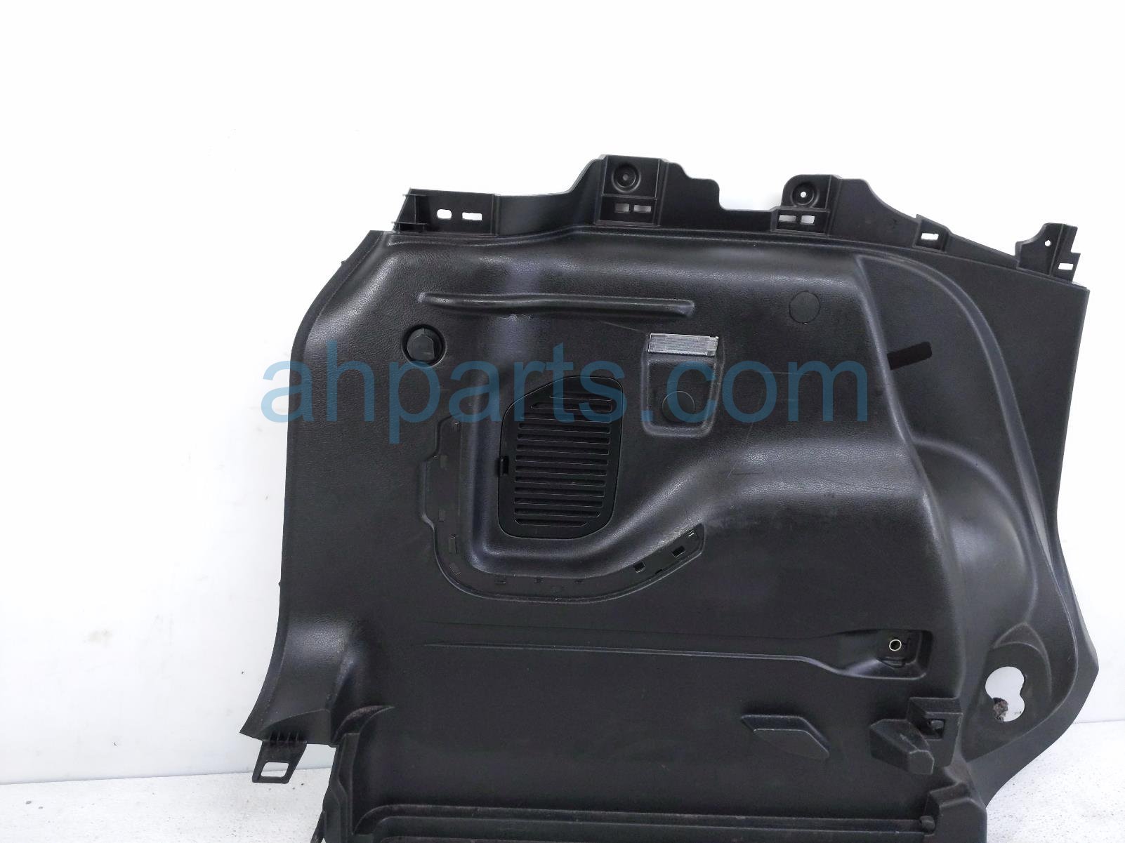 2018 Jeep Renegade Rear Driver Interior Quarter Panel Black 5YZ36LXHAA Replacement 2018 Jeep Renegade Rear Driver Interior Quarter Panel Black 5YZ36LXHAA Replacement thumbnail