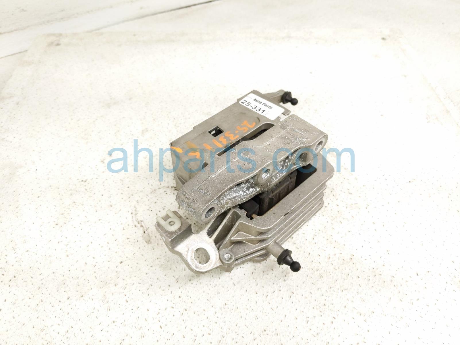 2017 BMW Minicooper Countryman Engine/motor Passenger Engine Mount 2.0l 22 11 8 835 566 Replacement 2017 BMW Minicooper Countryman Engine/motor Passenger Engine Mount 2.0l 22 11 8 835 566 Replacement thumbnail