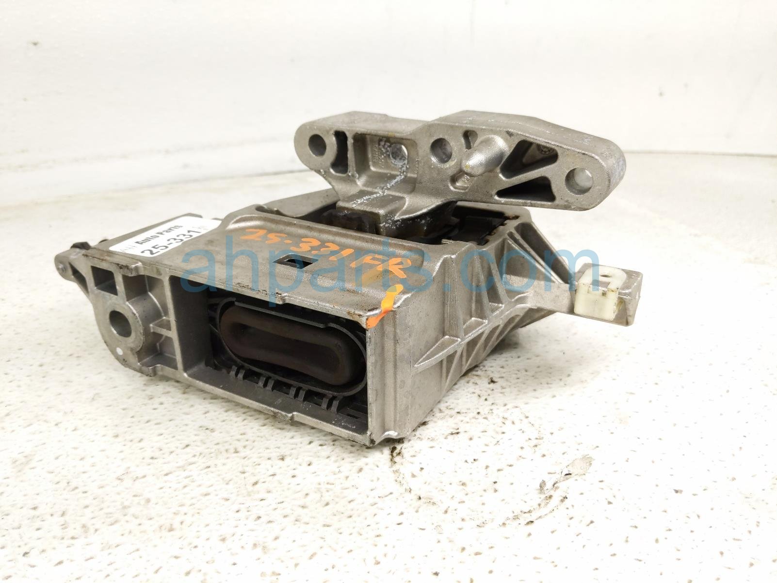 2017 BMW Minicooper Countryman Engine/motor Passenger Engine Mount 2.0l 22 11 8 835 566 Replacement 2017 BMW Minicooper Countryman Engine/motor Passenger Engine Mount 2.0l 22 11 8 835 566 Replacement thumbnail