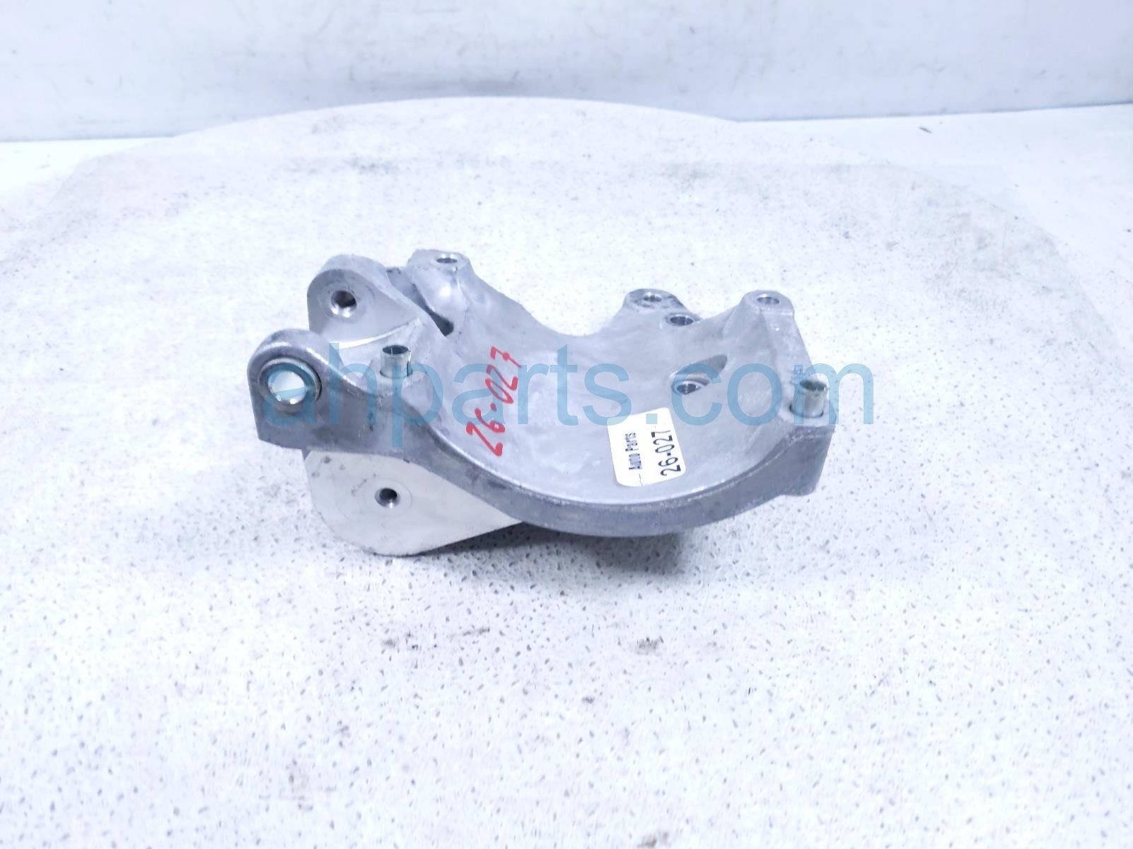 Honda AC PUMP COMPRESSOR BRACKET