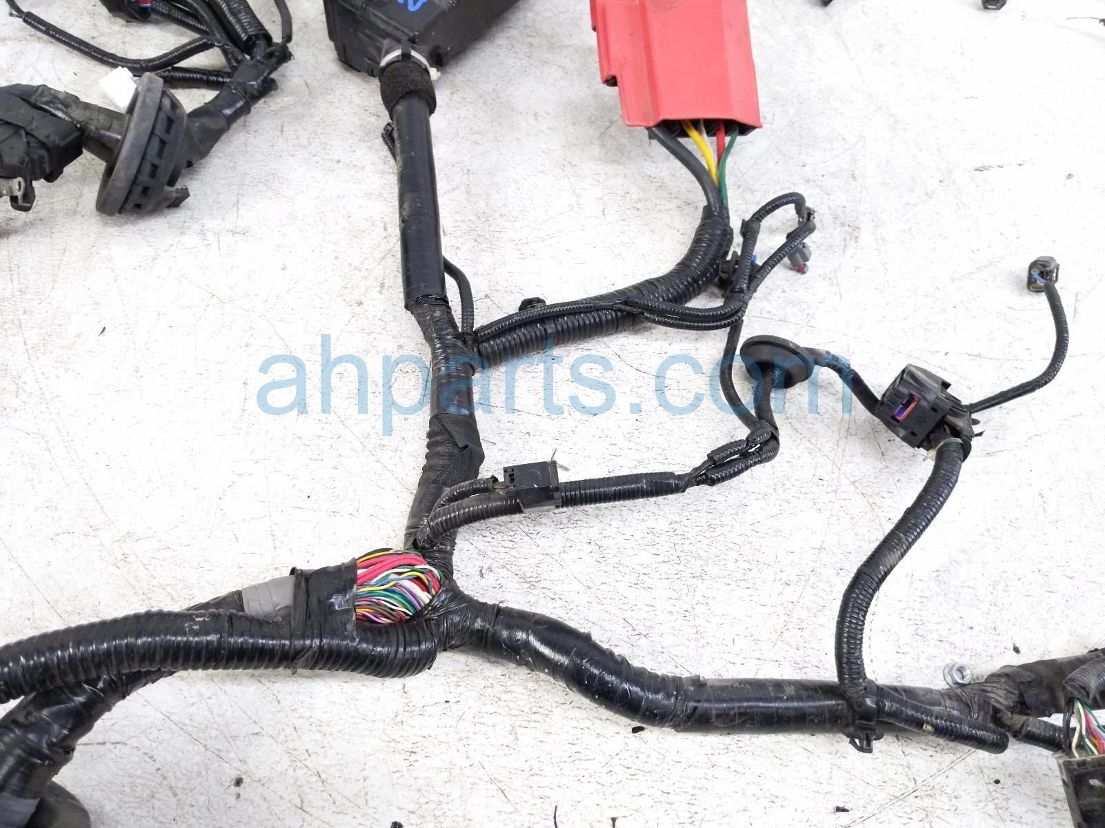 2020 Acura RDX Engine Room Harness W/fusebox 32200 TJB A30 Replacement 2020 Acura RDX Engine Room Harness W/fusebox 32200 TJB A30 Replacement thumbnail