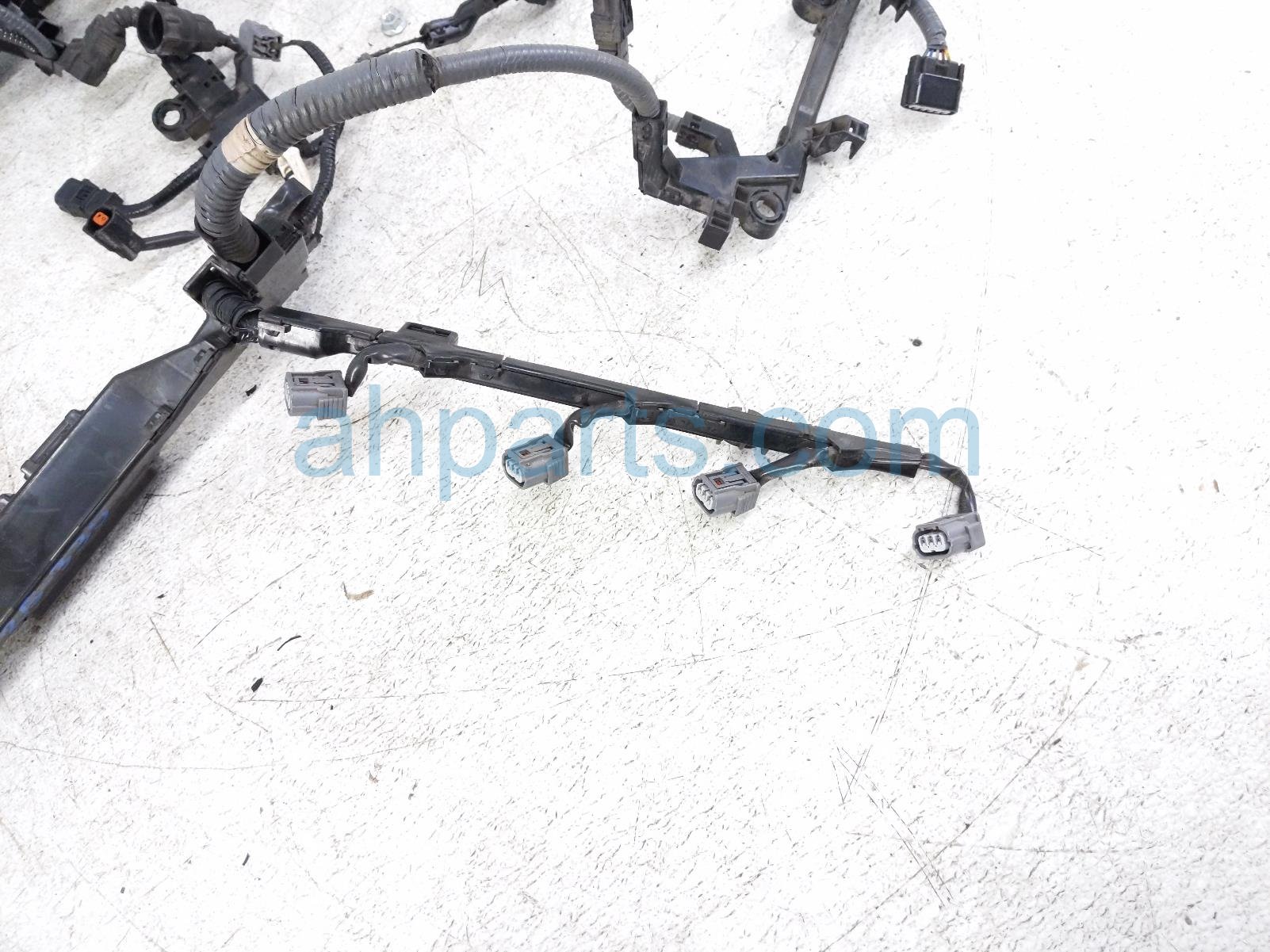 2020 Acura RDX Main Engine Wire Harness 2.0t Awd 32110 5YF A61 Replacement 2020 Acura RDX Main Engine Wire Harness 2.0t Awd 32110 5YF A61 Replacement thumbnail