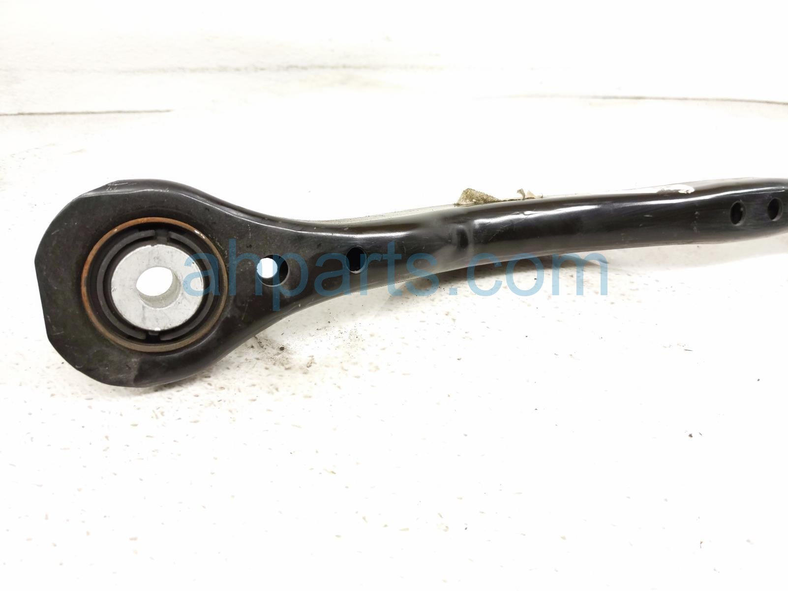 2025 Honda Pilot Rear Passenger Lateral Lower Control Arm 52340 T90 A00 Replacement 2025 Honda Pilot Rear Passenger Lateral Lower Control Arm 52340 T90 A00 Replacement thumbnail