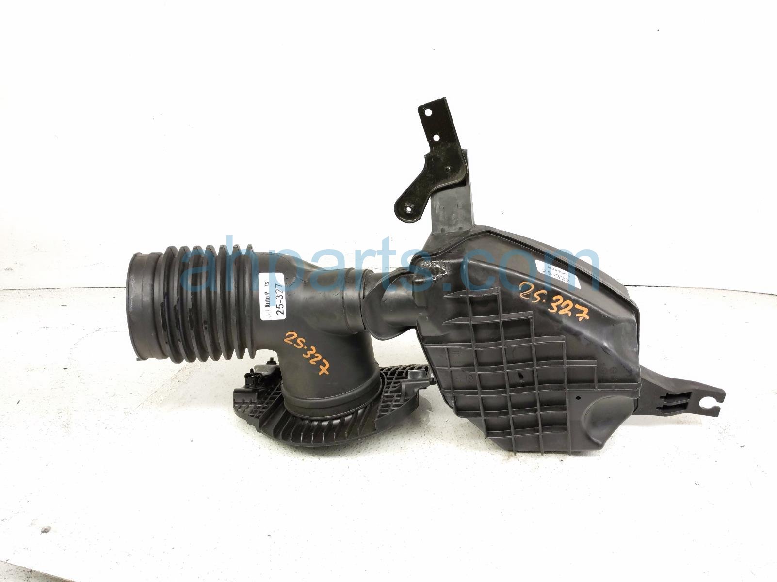 2025 Honda Pilot Air Cleaner Intake Tube W/resonator 17230 6FB A01 Replacement 2025 Honda Pilot Air Cleaner Intake Tube W/resonator 17230 6FB A01 Replacement thumbnail