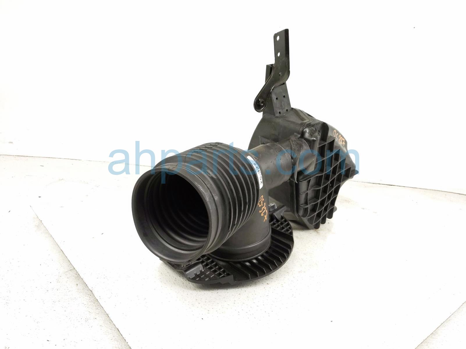 2025 Honda Pilot Air Cleaner Intake Tube W/resonator 17230 6FB A01 Replacement 2025 Honda Pilot Air Cleaner Intake Tube W/resonator 17230 6FB A01 Replacement thumbnail