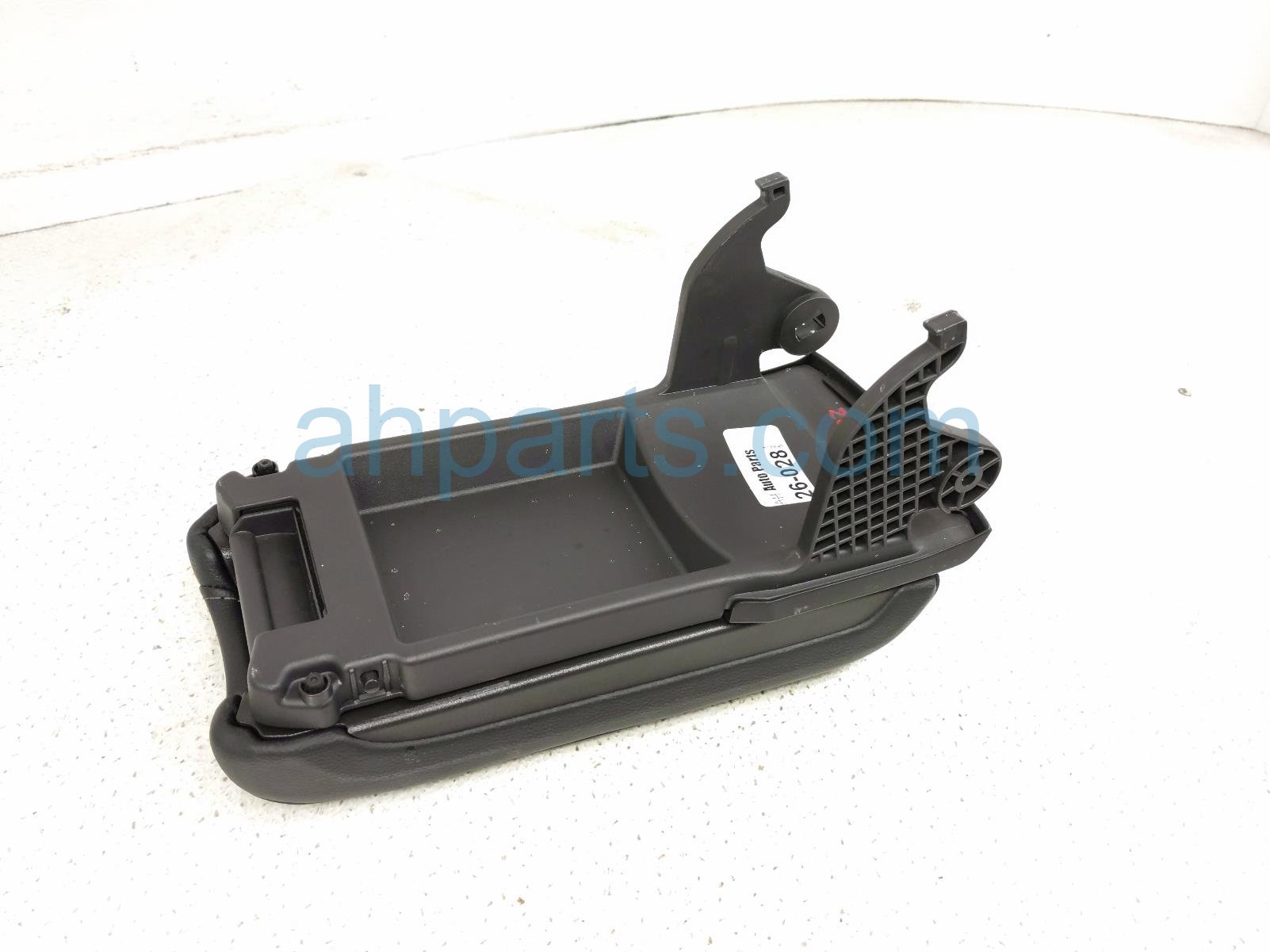 2019 Honda Insight Center Console Lid/armrest Black 83441 TXM A01ZA Replacement 2019 Honda Insight Center Console Lid/armrest Black 83441 TXM A01ZA Replacement thumbnail