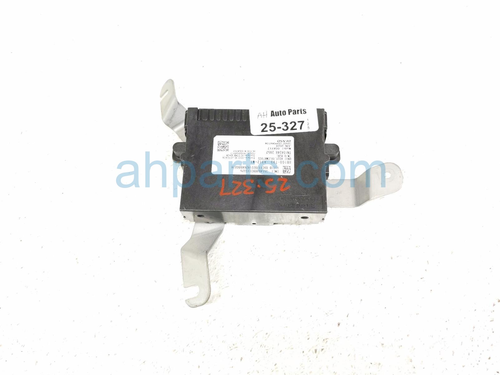 2025 Honda Pilot Telematics Control Unit 8B100 T90 A01 Replacement 2025 Honda Pilot Telematics Control Unit 8B100 T90 A01 Replacement thumbnail