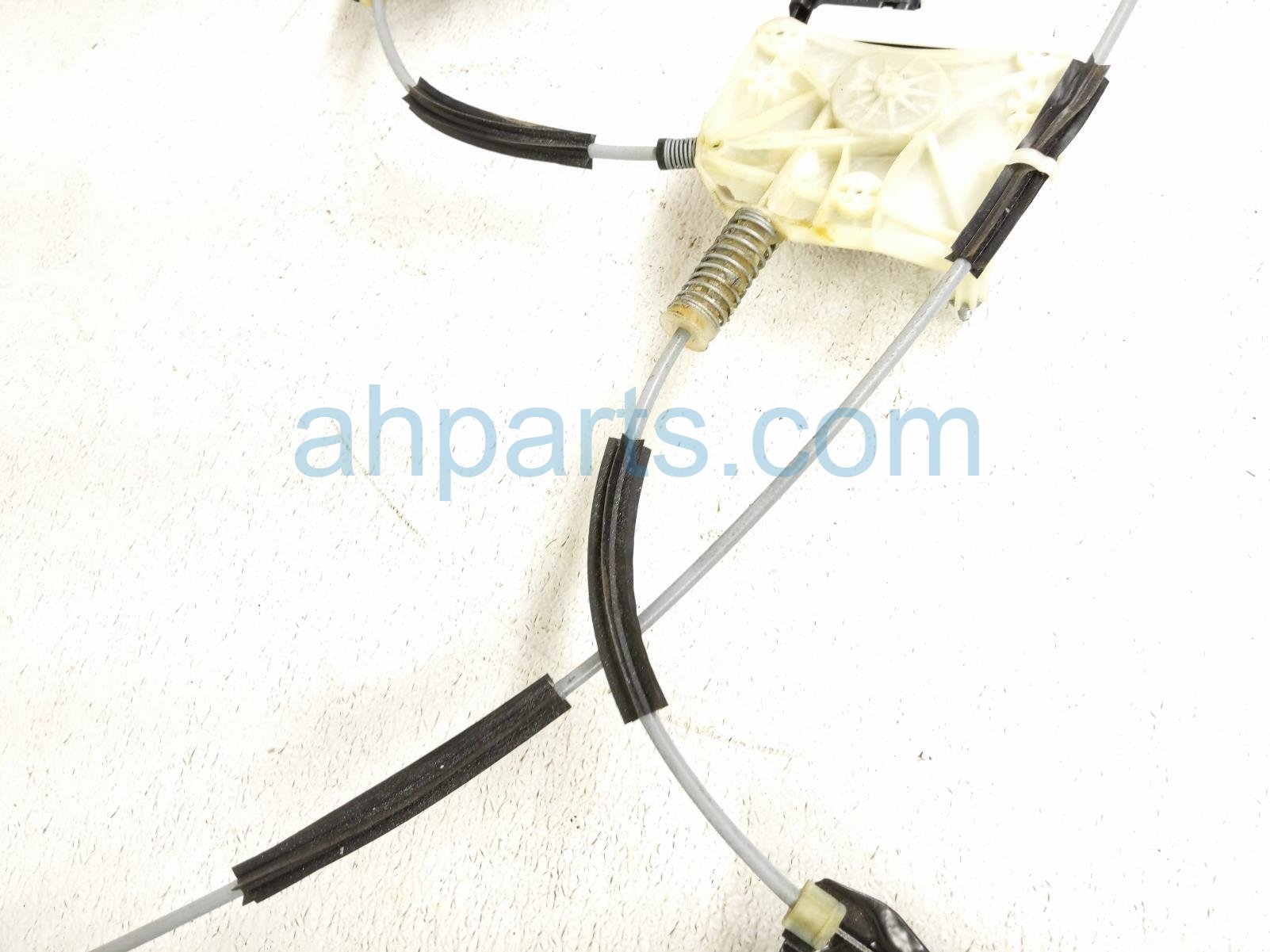 2021 Toyota Gr Supra Front Passenger Window Regulator & Motor 69801 WAA01 Replacement 2021 Toyota Gr Supra Front Passenger Window Regulator & Motor 69801 WAA01 Replacement thumbnail