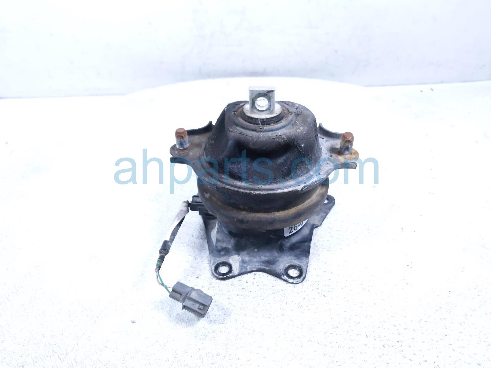Honda REAR ENGINE MOUNT - 3.5L AWD