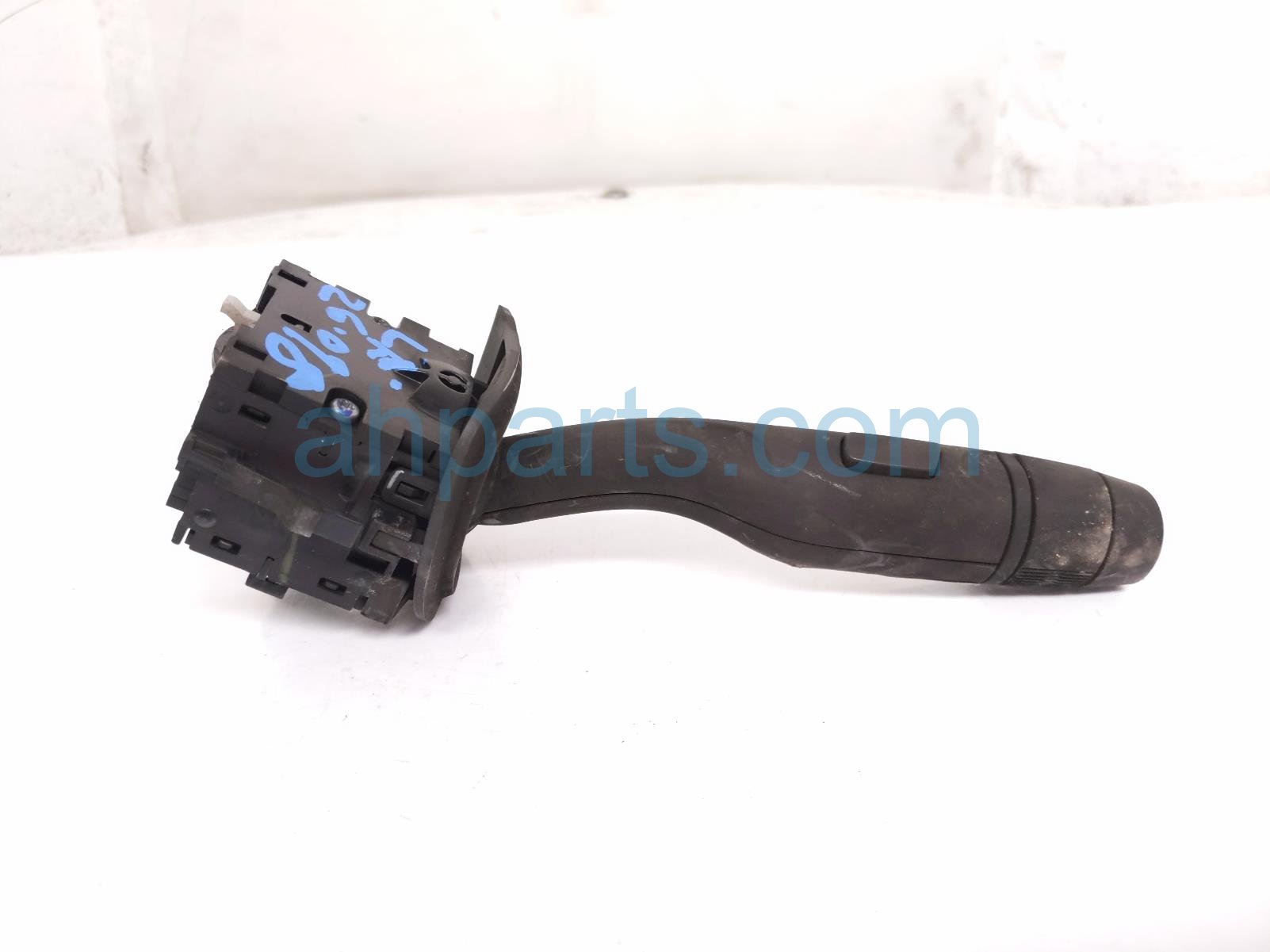 $25 Chevy TURN SIGNAL / WIPER COLUMN SWITCH LH $25 Chevy TURN SIGNAL / WIPER COLUMN SWITCH LH