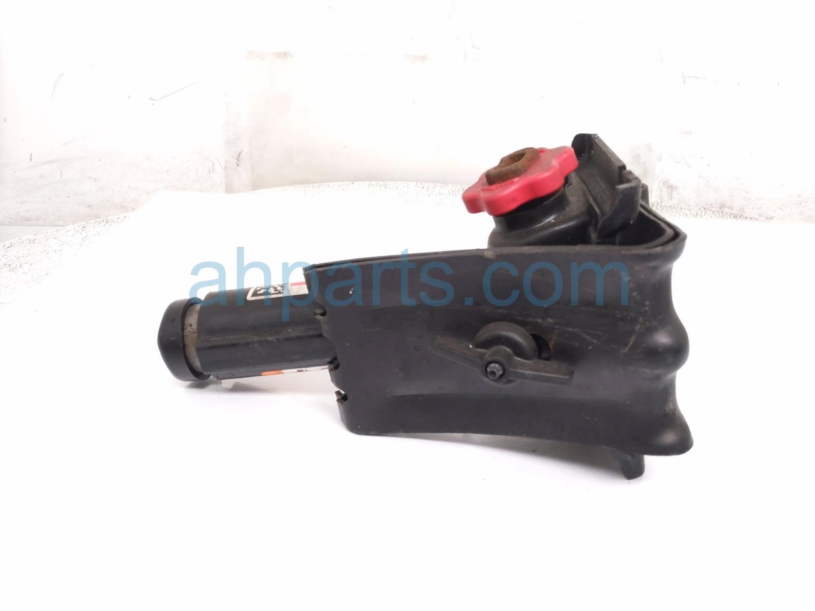 2024 Chevy Silverado 1500 Bottle Jack W/mount Brkt 87854871 Replacement 2024 Chevy Silverado 1500 Bottle Jack W/mount Brkt 87854871 Replacement thumbnail