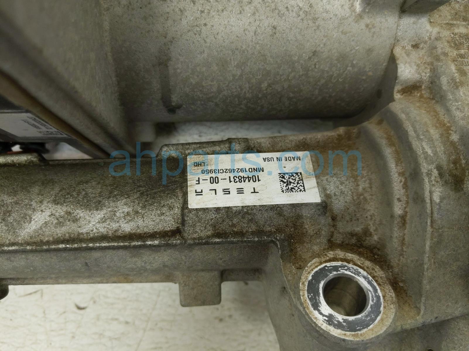 2019 Tesla Tesla 3 And / Gear Box Power Steering Rack & Pinion rwd 1044831 00 F Replacement 2019 Tesla Tesla 3 And / Gear Box Power Steering Rack & Pinion rwd 1044831 00 F Replacement thumbnail