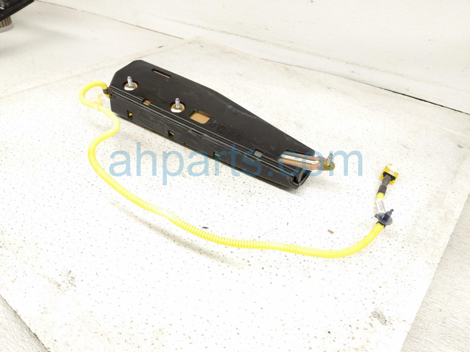 2014 Honda Accord Front Passenger Seat Airbag 78050 T2A A61 Replacement 2014 Honda Accord Front Passenger Seat Airbag 78050 T2A A61 Replacement thumbnail