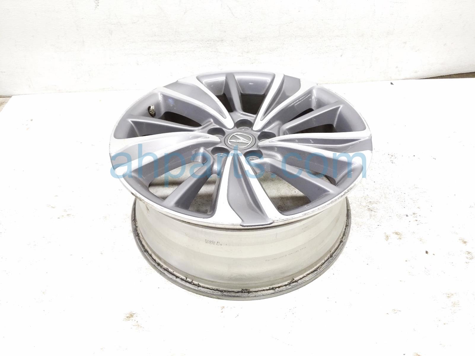 $225 Acura RR/RH WHEEL / RIM - CURB RASH