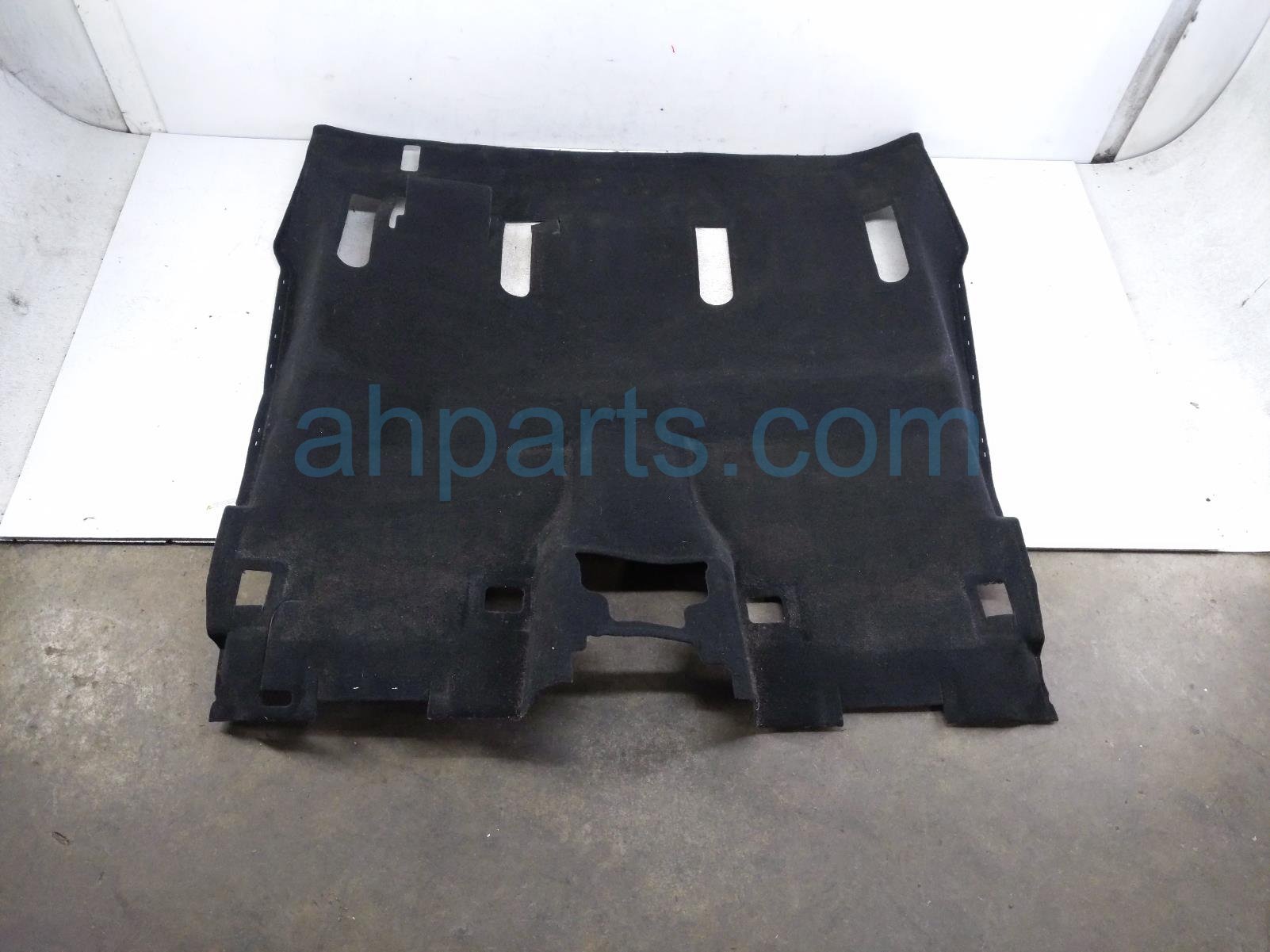 Toyota REAR FLOOR CARPET - BLACK