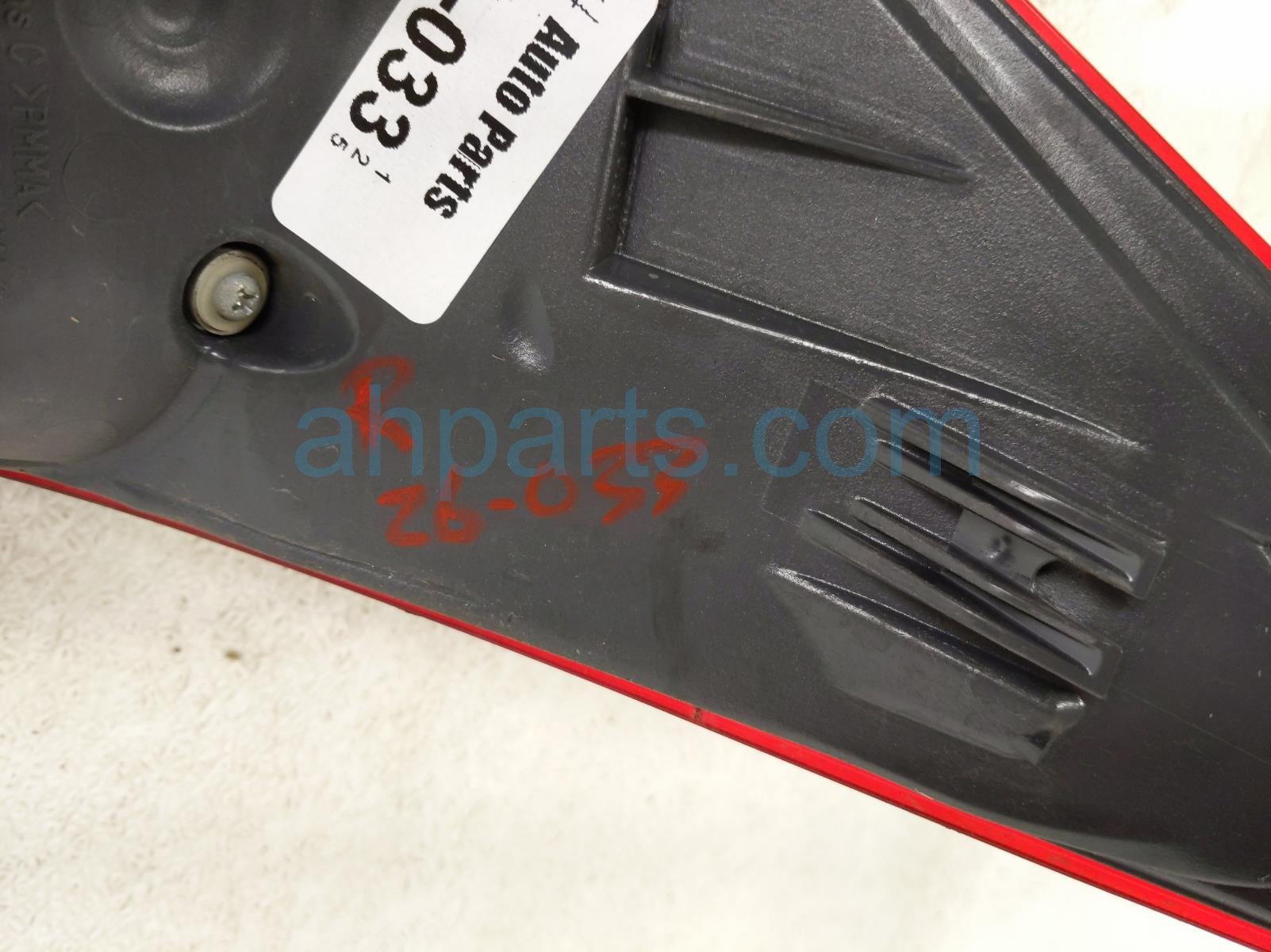 2015 Lexus Gs350 Light / Rear Passenger Tail Lamp (on Body) 81551 30C90 Replacement 2015 Lexus Gs350 Light / Rear Passenger Tail Lamp (on Body) 81551 30C90 Replacement thumbnail