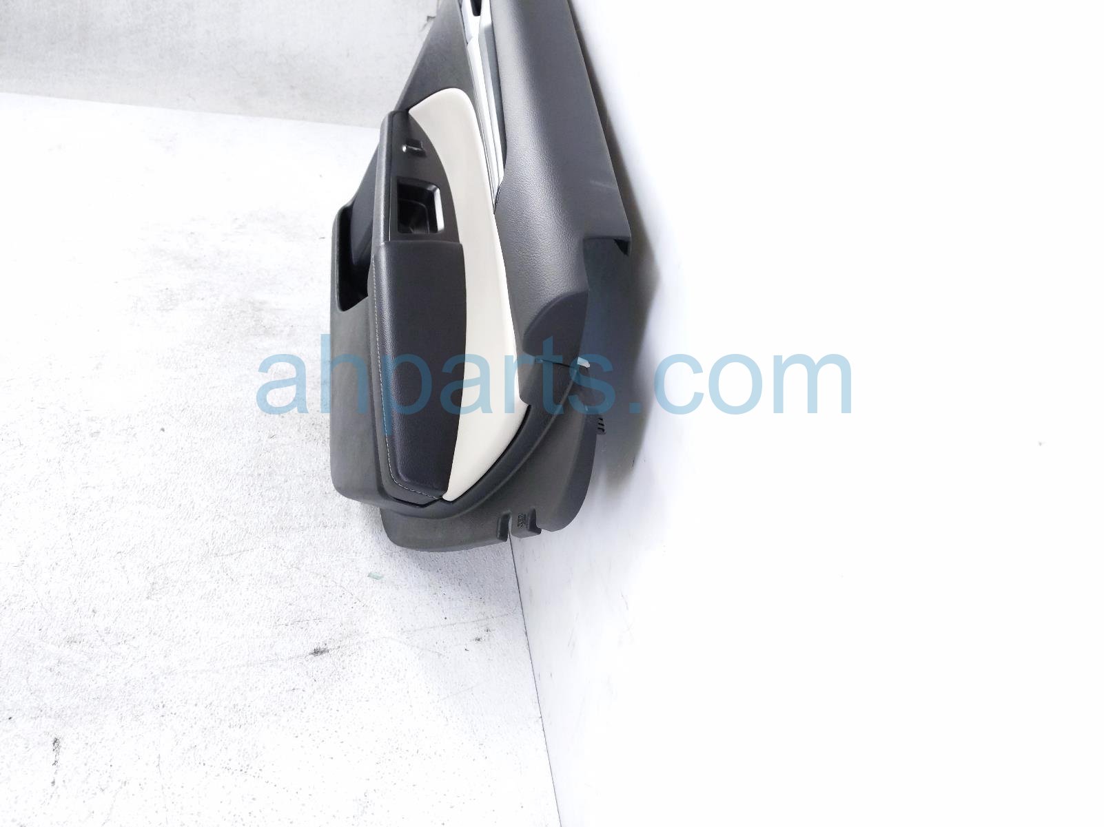 2017 Ford Fusion Trim / Liner Rear Passenger Interior Door Panel Tan DS7Z 5427406 DW Replacement 2017 Ford Fusion Trim / Liner Rear Passenger Interior Door Panel Tan DS7Z 5427406 DW Replacement thumbnail