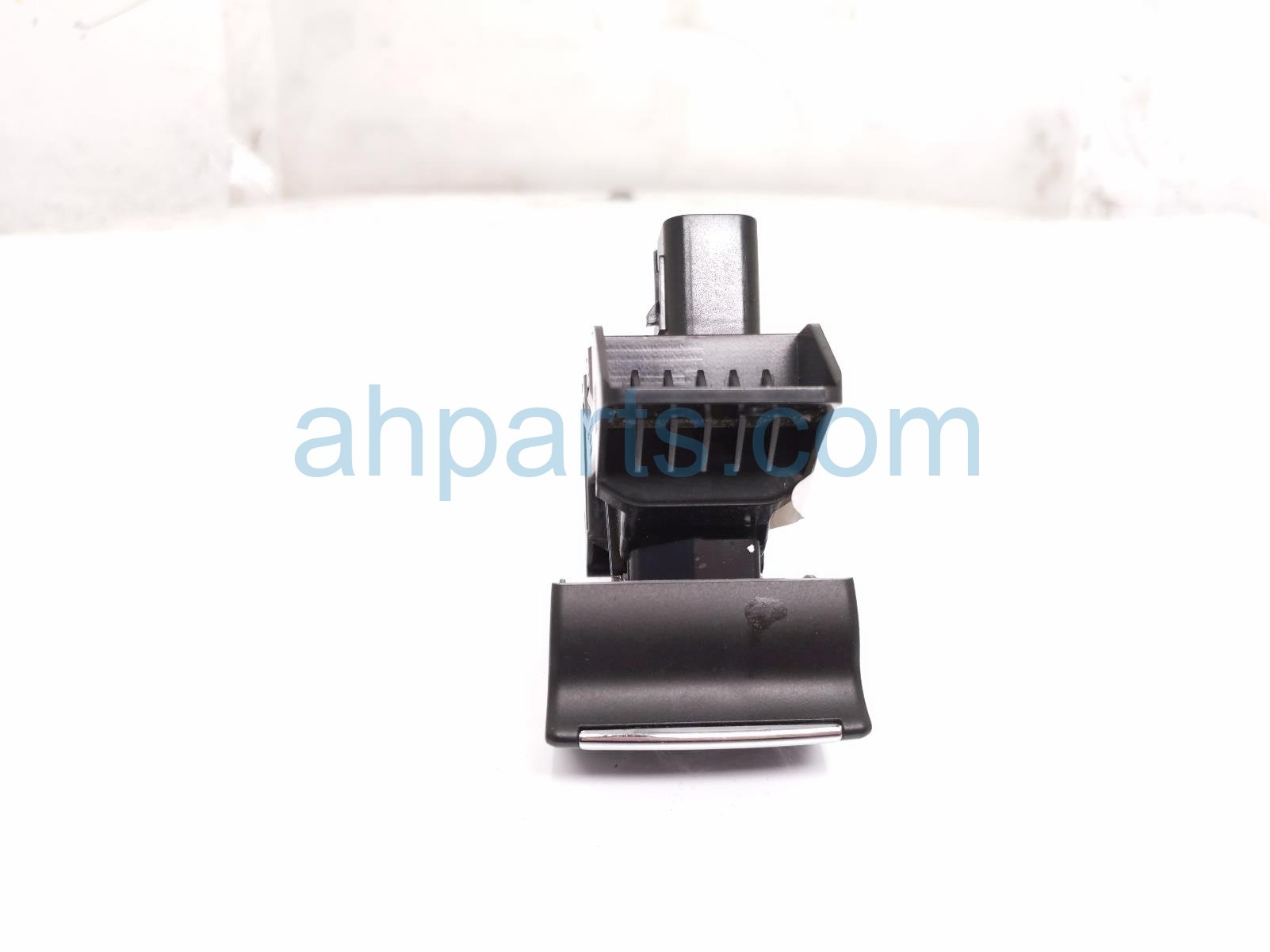 2017 Ford Fusion Parking Brake Switch Console Mtd GR2Z 2B623 BA Replacement 2017 Ford Fusion Parking Brake Switch Console Mtd GR2Z 2B623 BA Replacement thumbnail