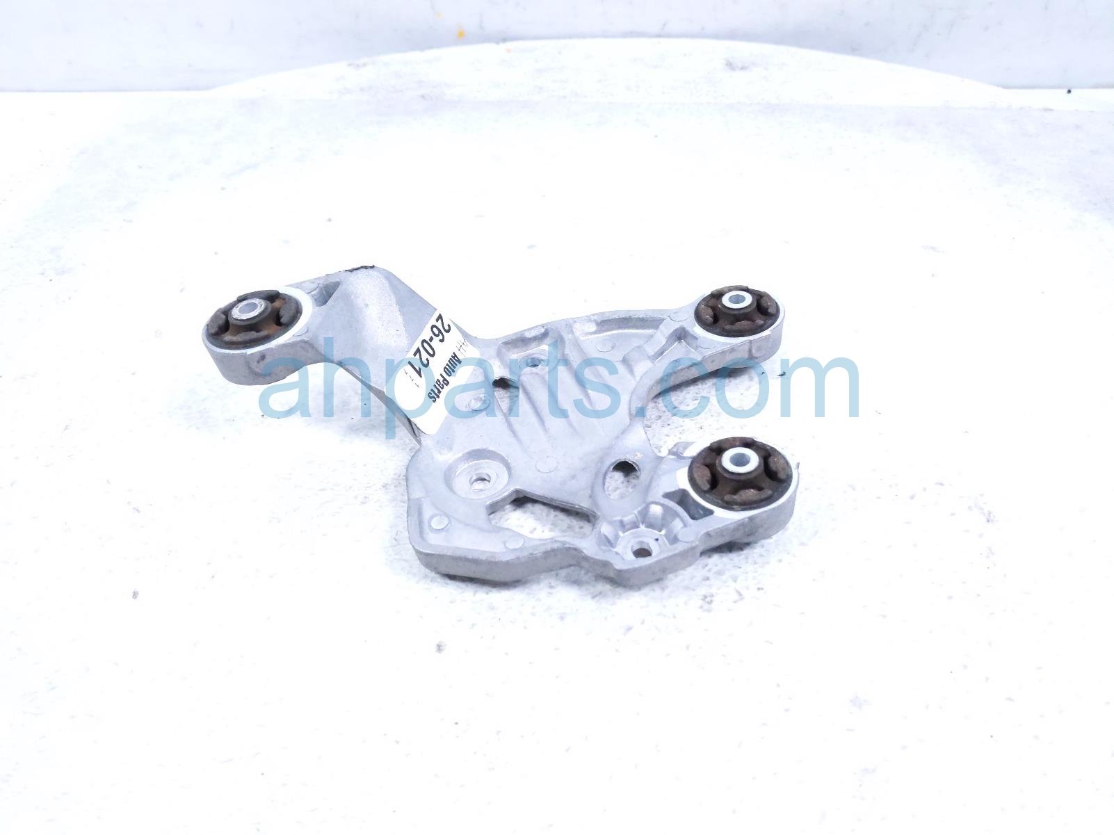 2019 Tesla Tesla 3 Engine/motor Rear Motor Mount Bracket Rwd 1122968 00 B Replacement 2019 Tesla Tesla 3 Engine/motor Rear Motor Mount Bracket Rwd 1122968 00 B Replacement thumbnail