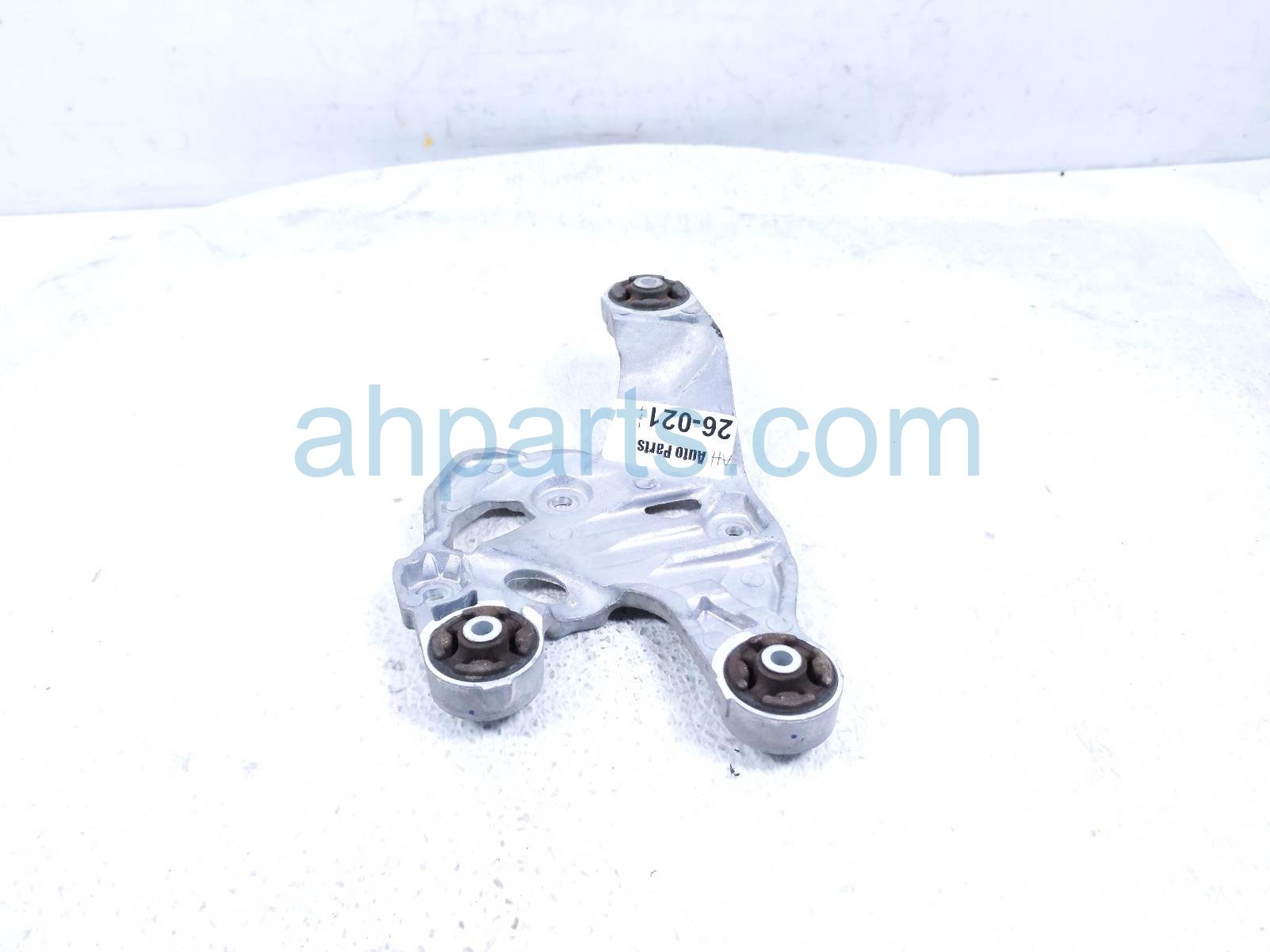 2019 Tesla Tesla 3 Engine/motor Rear Motor Mount Bracket Rwd 1122968 00 B Replacement 2019 Tesla Tesla 3 Engine/motor Rear Motor Mount Bracket Rwd 1122968 00 B Replacement thumbnail