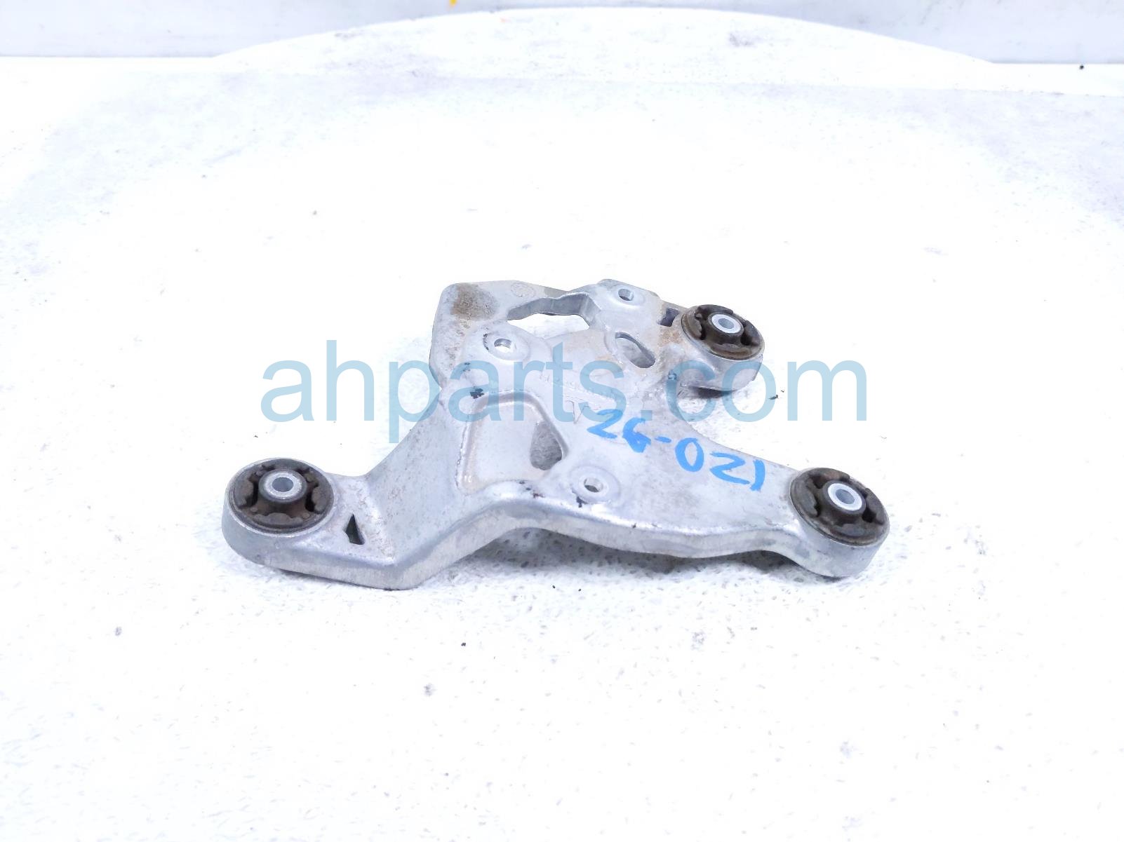 2019 Tesla Tesla 3 Engine/motor Rear Motor Mount Bracket Rwd 1122968 00 B Replacement 2019 Tesla Tesla 3 Engine/motor Rear Motor Mount Bracket Rwd 1122968 00 B Replacement thumbnail