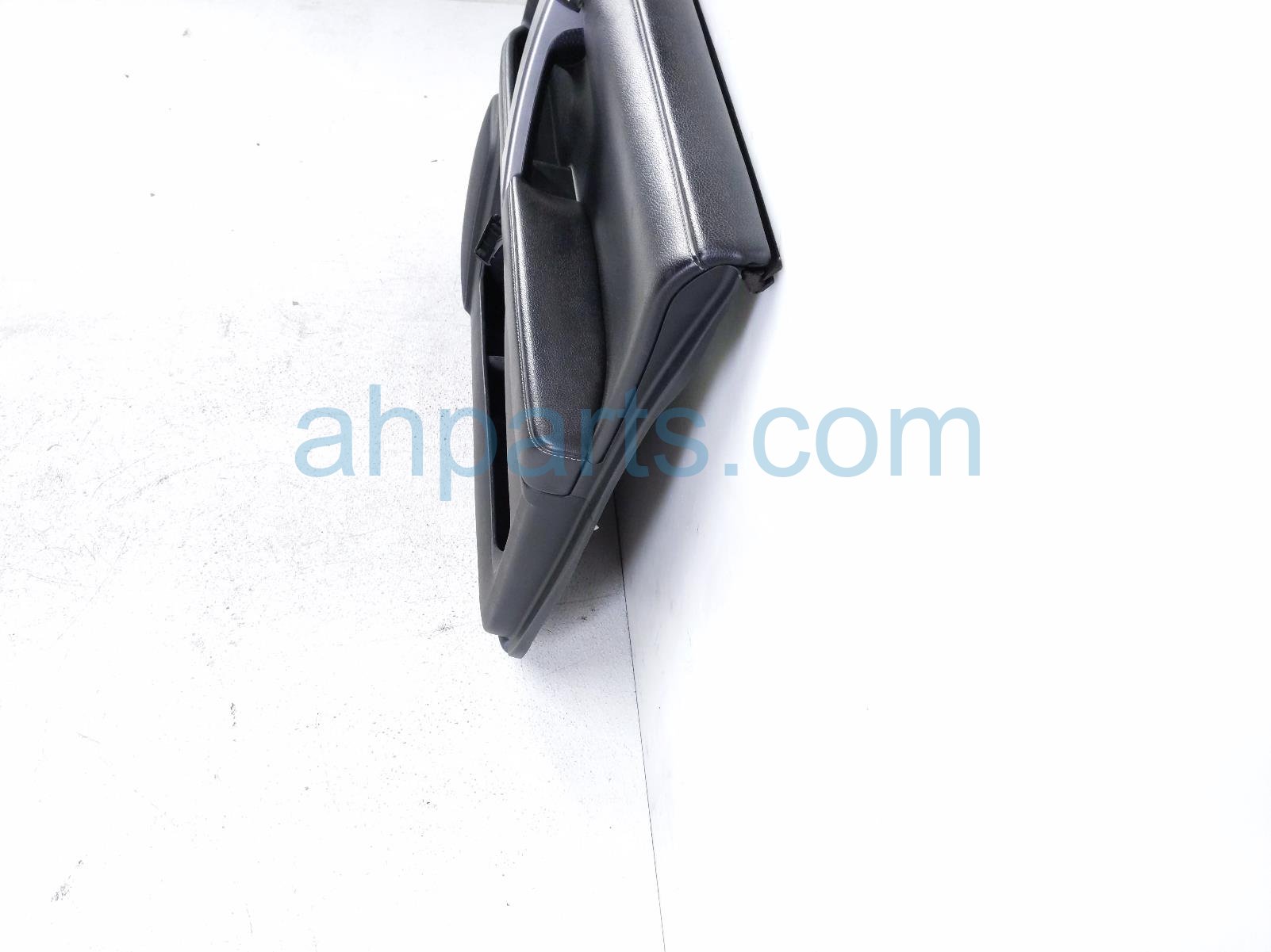 2016 Toyota 4 Runner Trim / Liner Front Passenger Interior Door Panel Black 67610 35B50 C0 Replacement 2016 Toyota 4 Runner Trim / Liner Front Passenger Interior Door Panel Black 67610 35B50 C0 Replacement thumbnail