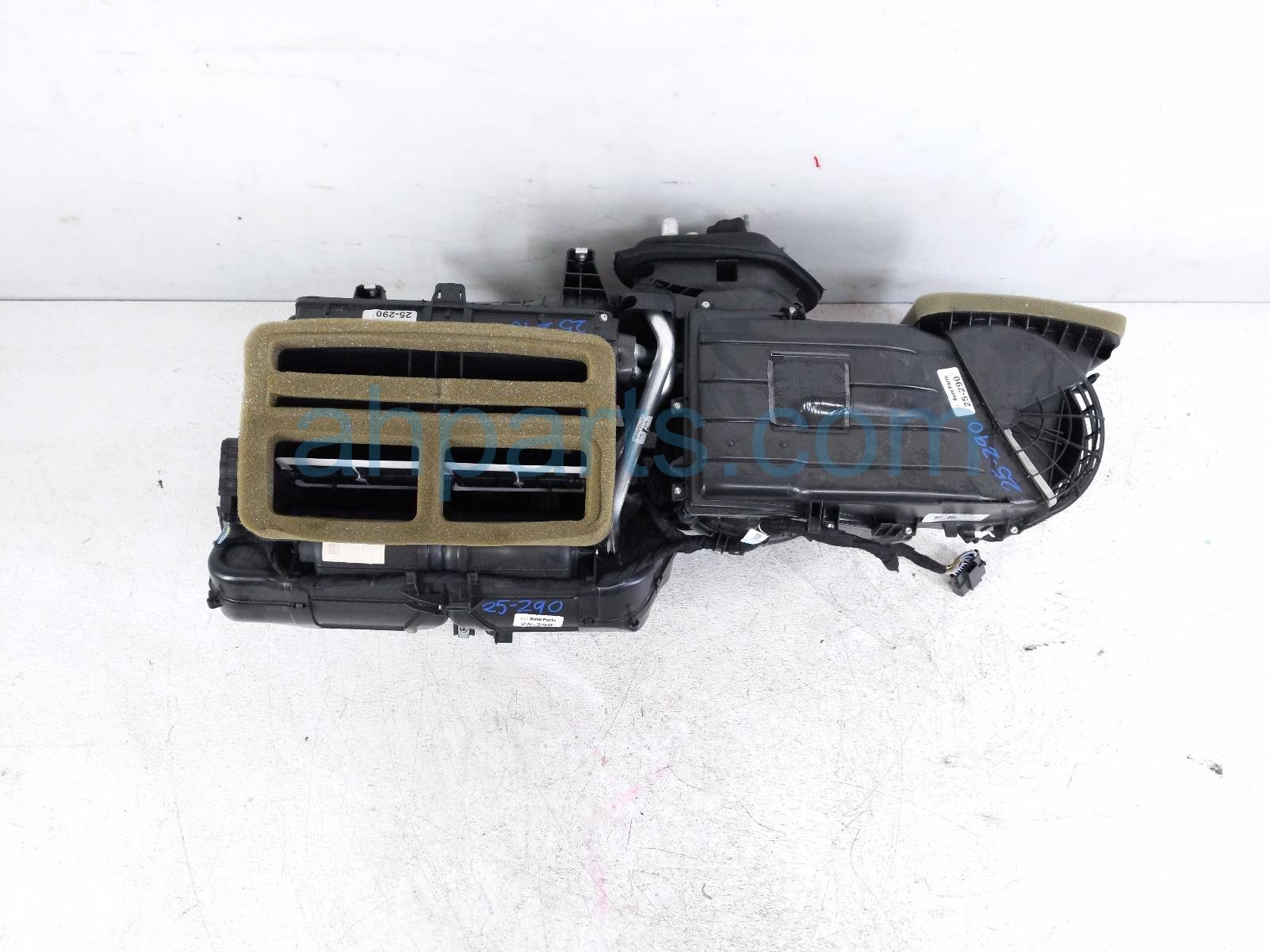 $299 Ford A/C HEATER CORE W/BLOWER MOTOR