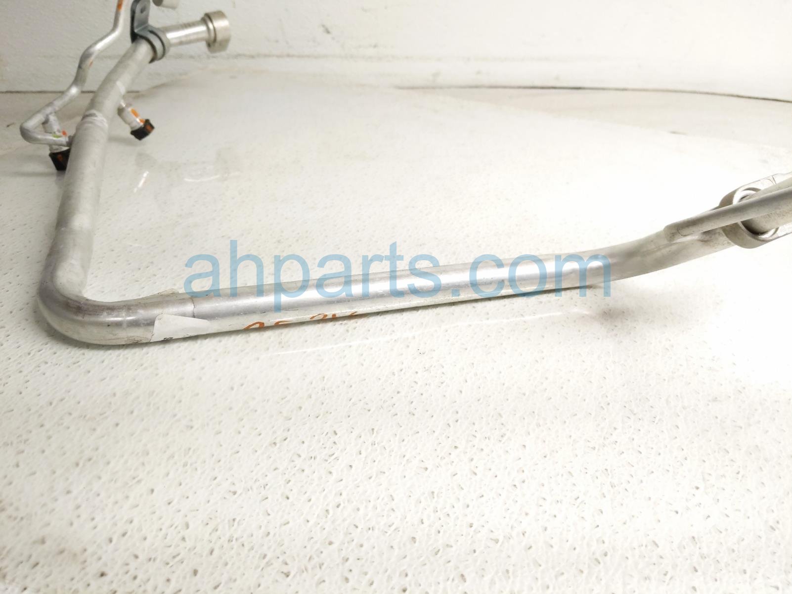 2021 Nissan Rogue Ac / Pipe / Line Suction & Discharge Hose Assembly 92446 6RA0B Replacement 2021 Nissan Rogue Ac / Pipe / Line Suction & Discharge Hose Assembly 92446 6RA0B Replacement thumbnail