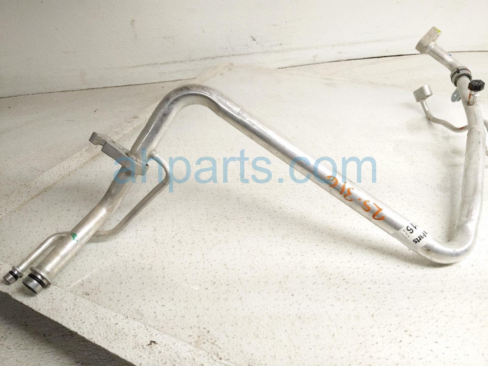 2021 Nissan Rogue Ac / Pipe / Line Suction & Discharge Hose Assembly 92446 6RA0B Replacement 2021 Nissan Rogue Ac / Pipe / Line Suction & Discharge Hose Assembly 92446 6RA0B Replacement thumbnail