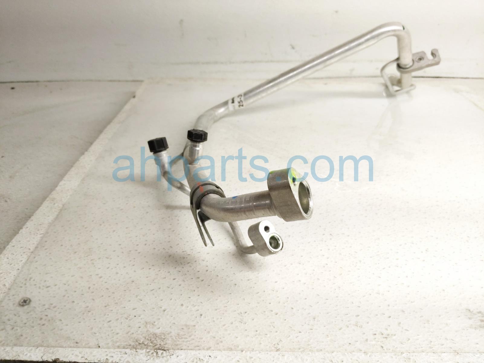 2021 Nissan Rogue Ac / Pipe / Line Suction & Discharge Hose Assembly 92446 6RA0B Replacement 2021 Nissan Rogue Ac / Pipe / Line Suction & Discharge Hose Assembly 92446 6RA0B Replacement thumbnail