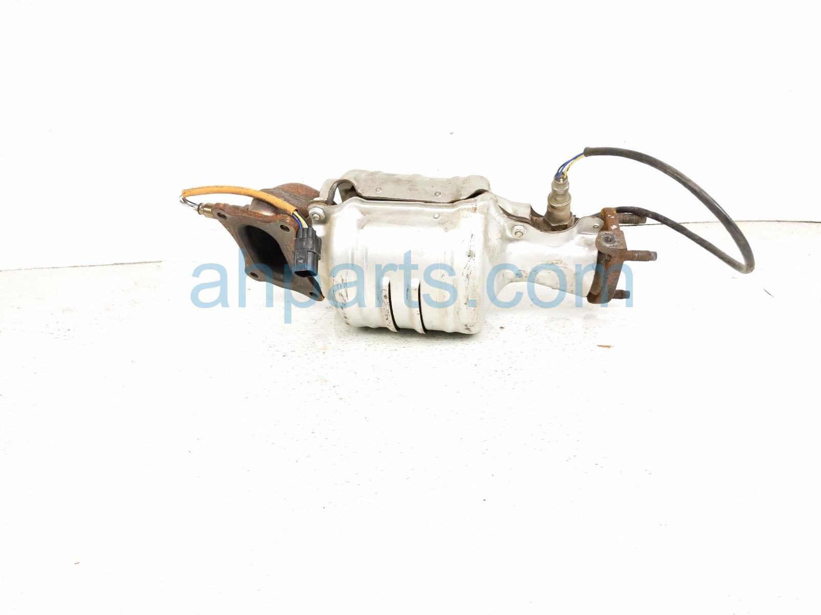 2021 Honda Pilot Rear Exhaust Converter Manifold 18280 RLV A00 Replacement 2021 Honda Pilot Rear Exhaust Converter Manifold 18280 RLV A00 Replacement thumbnail