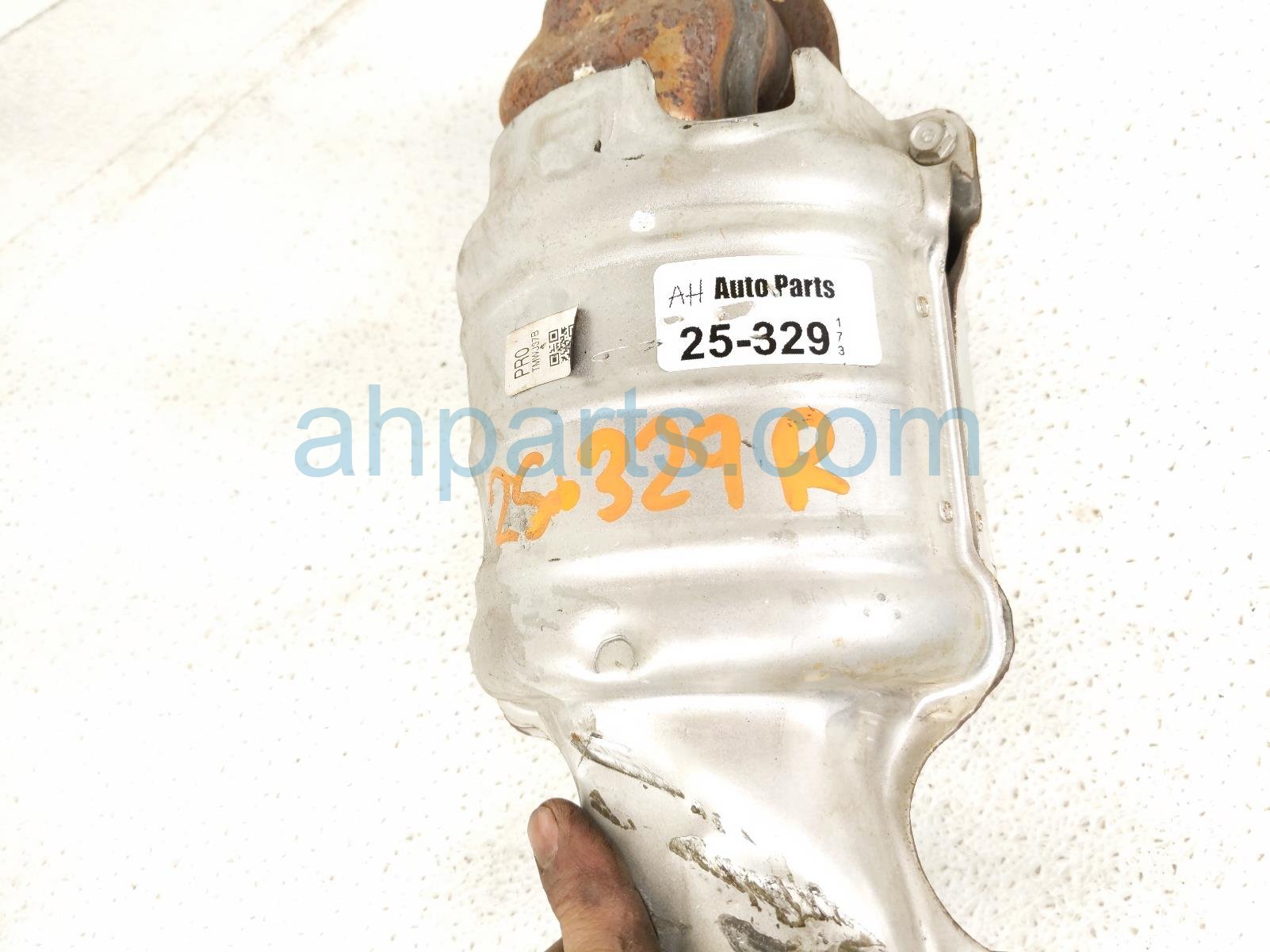 2021 Honda Pilot Rear Exhaust Converter Manifold 18280 RLV A00 Replacement 2021 Honda Pilot Rear Exhaust Converter Manifold 18280 RLV A00 Replacement thumbnail