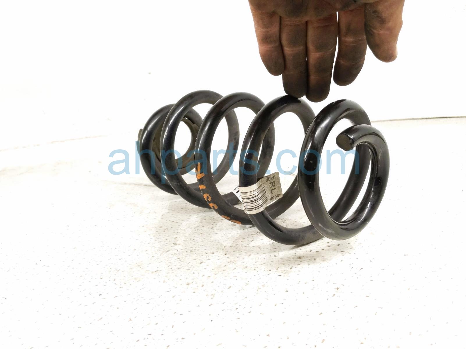 2017 BMW Minicooper Countryman Strut / Rear Passenger Coil Spring Fwd 33 53 6 866 774 Replacement 2017 BMW Minicooper Countryman Strut / Rear Passenger Coil Spring Fwd 33 53 6 866 774 Replacement thumbnail