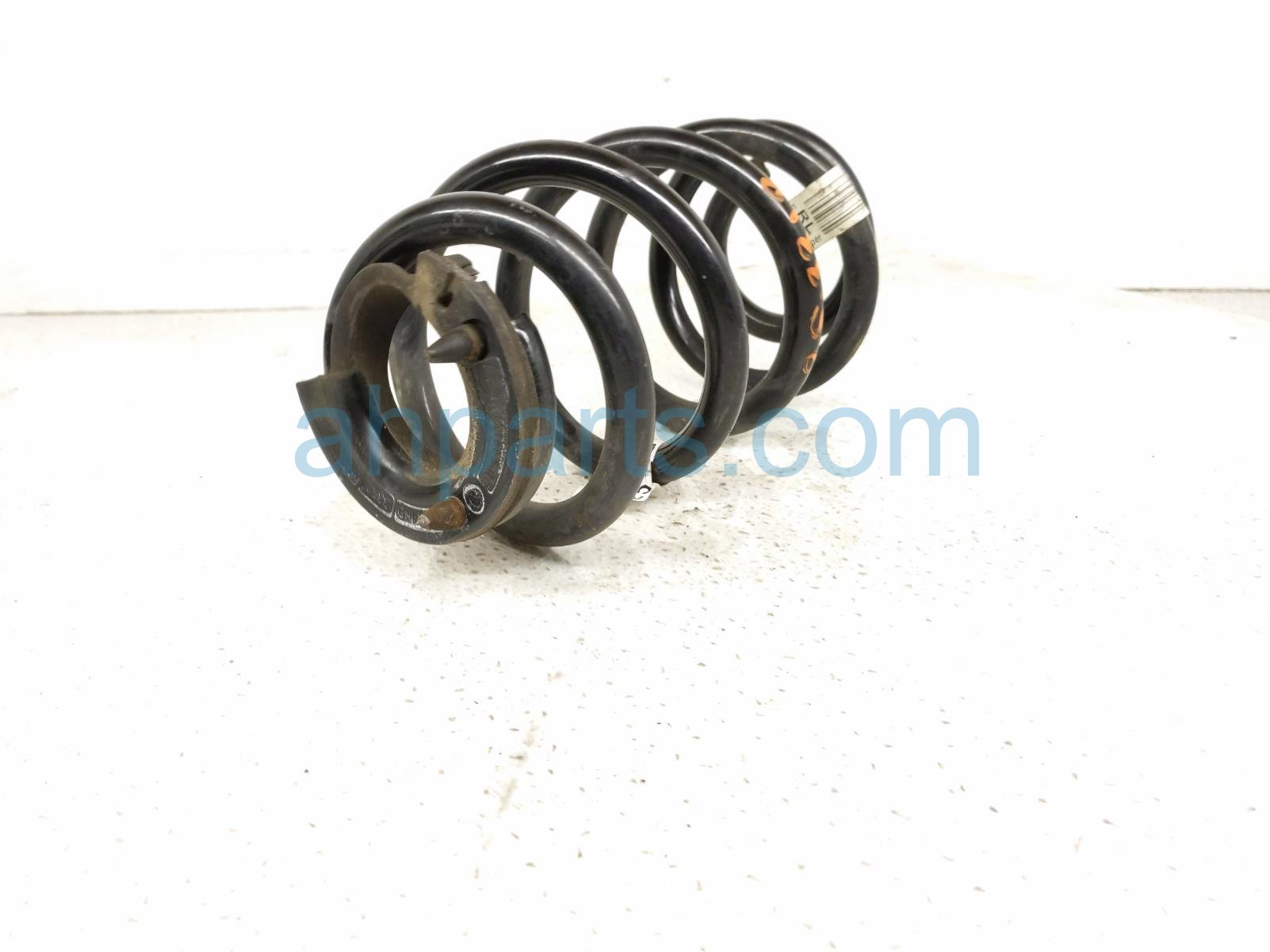 2017 BMW Minicooper Countryman Strut / Rear Passenger Coil Spring Fwd 33 53 6 866 774 Replacement 2017 BMW Minicooper Countryman Strut / Rear Passenger Coil Spring Fwd 33 53 6 866 774 Replacement thumbnail