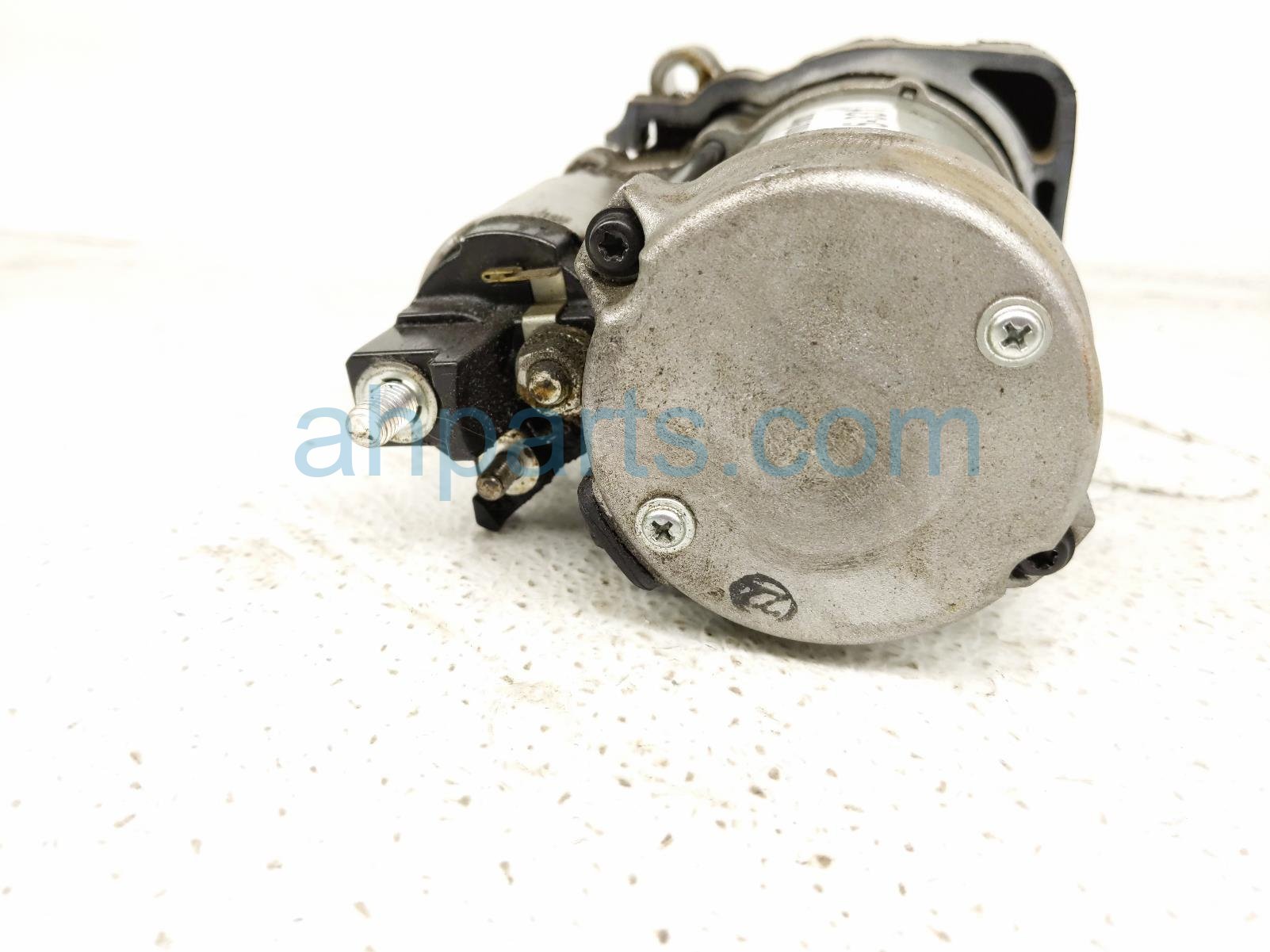 2017 BMW Minicooper Countryman Starter Motor 63k 12 41 7 645 979 Replacement 2017 BMW Minicooper Countryman Starter Motor 63k 12 41 7 645 979 Replacement thumbnail