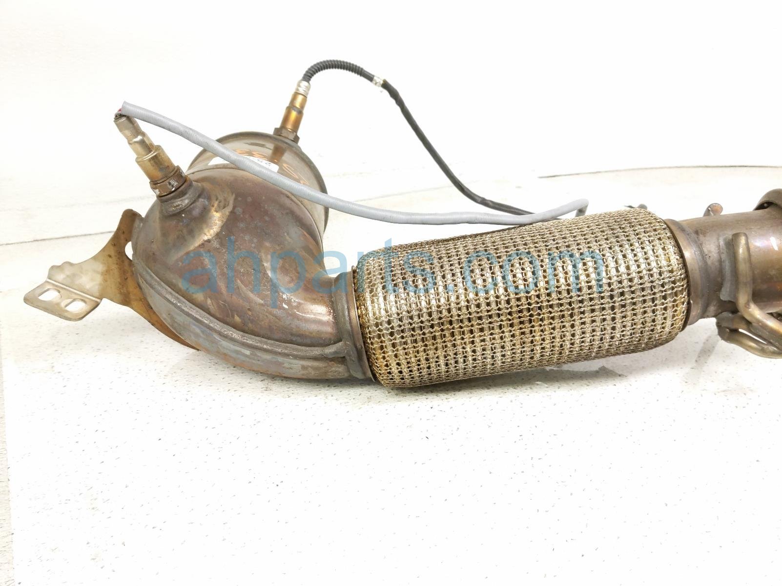 2017 BMW Minicooper Countryman Catalytic Exhaust Converter W/flex Pipe 18 32 7 634 634 Replacement 2017 BMW Minicooper Countryman Catalytic Exhaust Converter W/flex Pipe 18 32 7 634 634 Replacement thumbnail