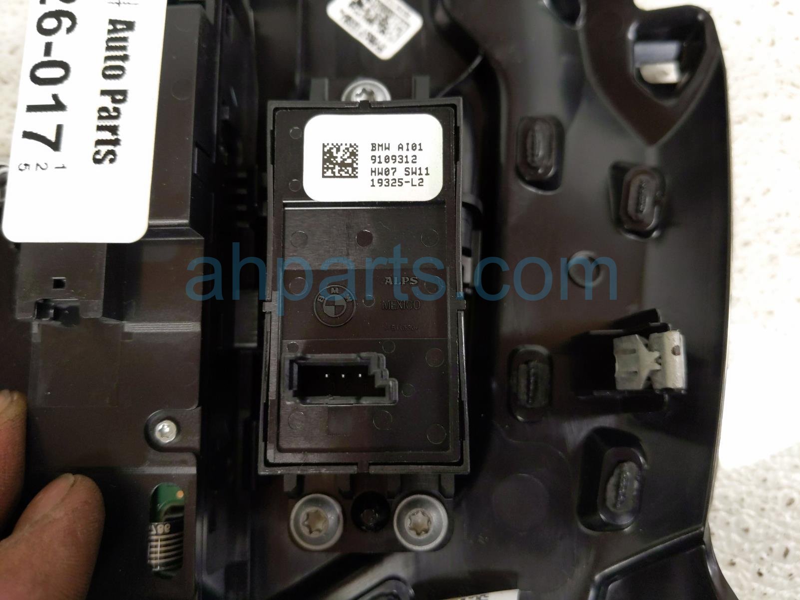 2021 Toyota Gr Supra Center Console Upper Trim Bezel blk 58804 WAA03 Replacement 2021 Toyota Gr Supra Center Console Upper Trim Bezel blk 58804 WAA03 Replacement thumbnail