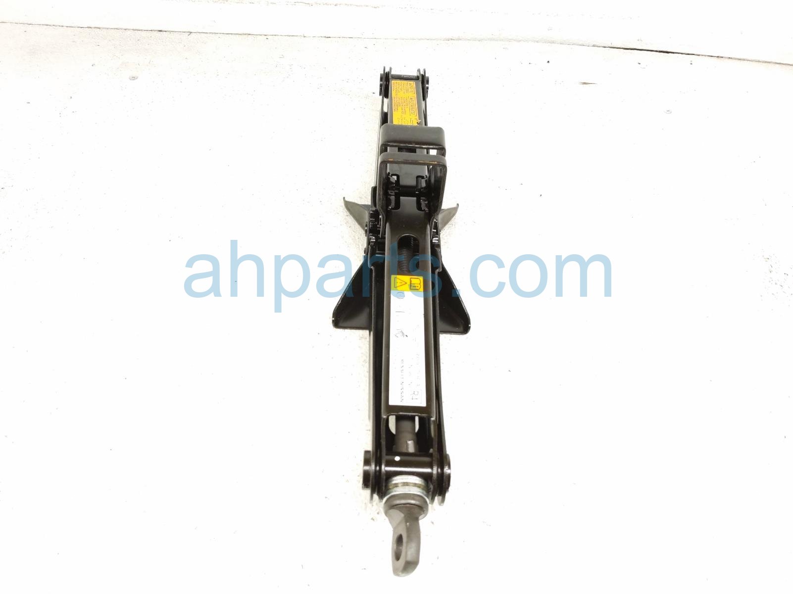 2021 Nissan Rogue Scissor Jack 99550 7FR0A Replacement 2021 Nissan Rogue Scissor Jack 99550 7FR0A Replacement thumbnail