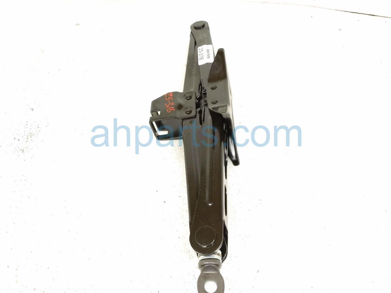 2021 Nissan Rogue Scissor Jack 99550 7FR0A Replacement 2021 Nissan Rogue Scissor Jack 99550 7FR0A Replacement thumbnail