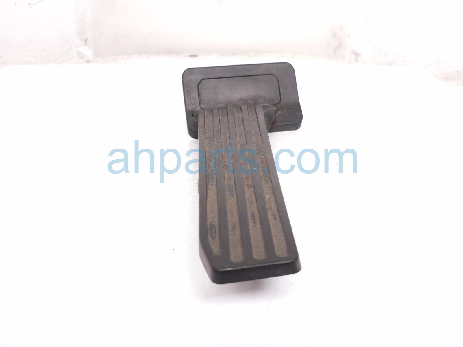 2018 Lexus Is300 Gas / Accelerator Pedal Assy Fl 78101 53051 Replacement 2018 Lexus Is300 Gas / Accelerator Pedal Assy Fl 78101 53051 Replacement thumbnail